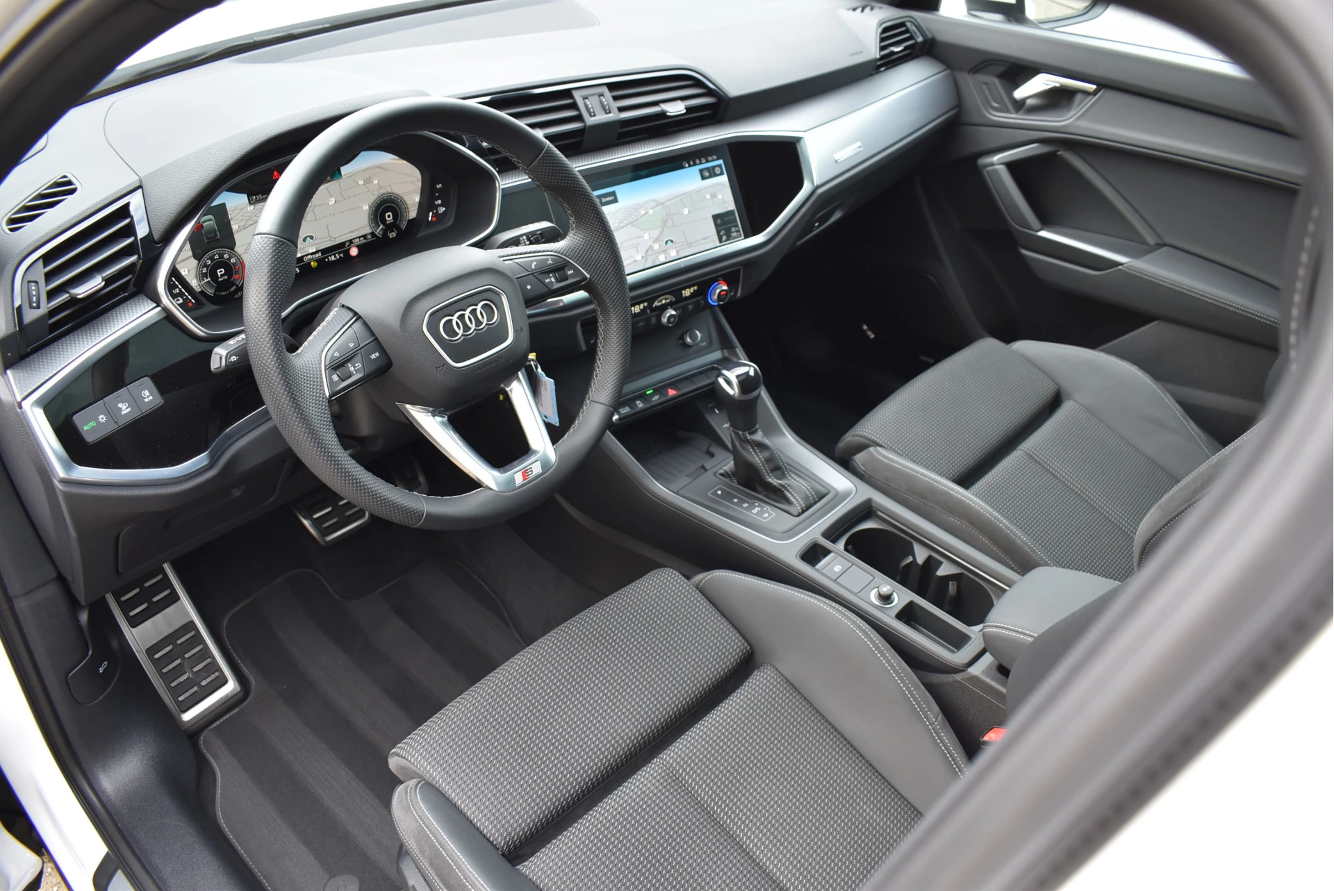 Hoofdafbeelding Audi Q3