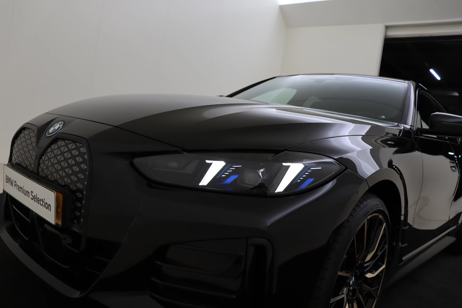 Hoofdafbeelding BMW i4