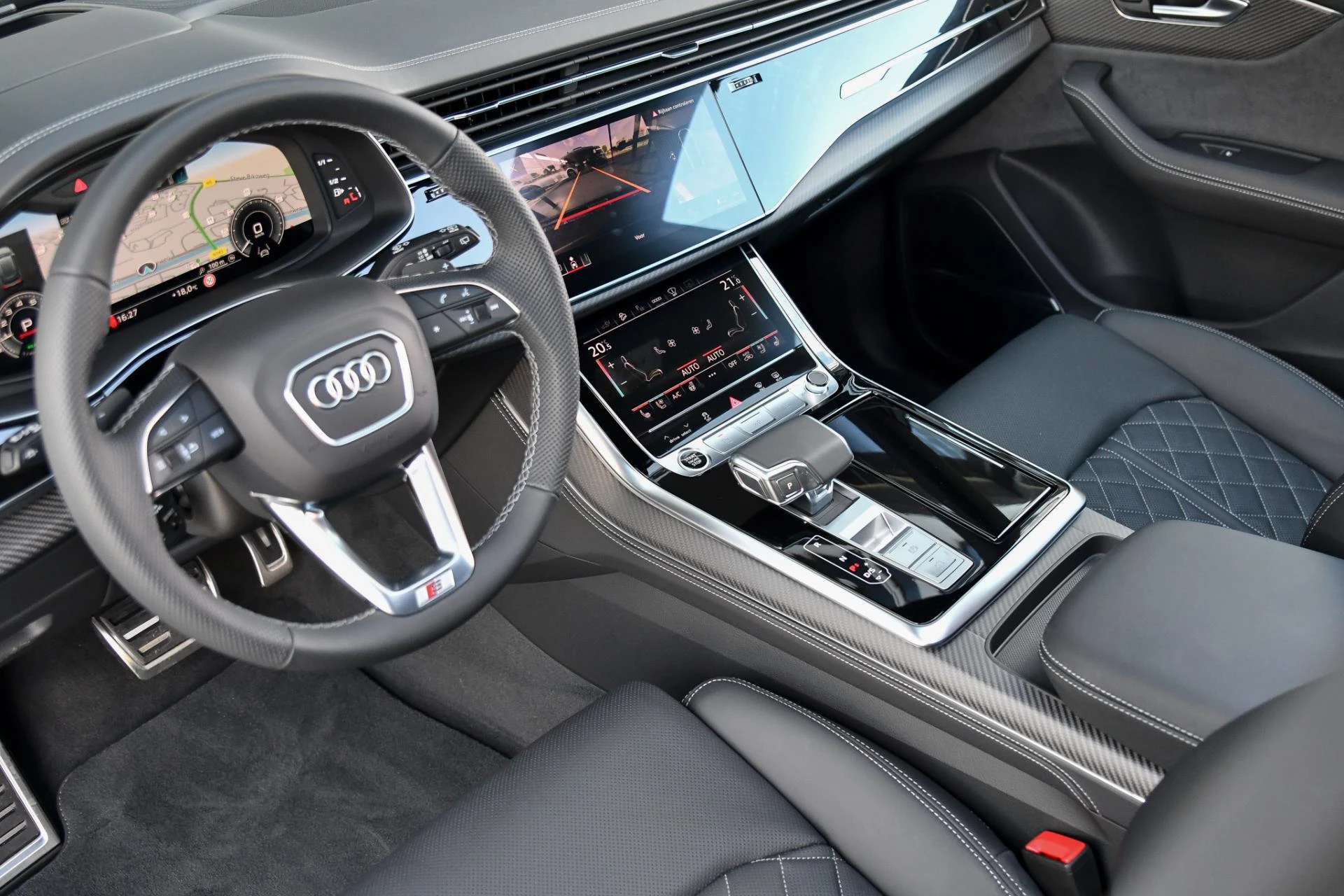 Hoofdafbeelding Audi Q8