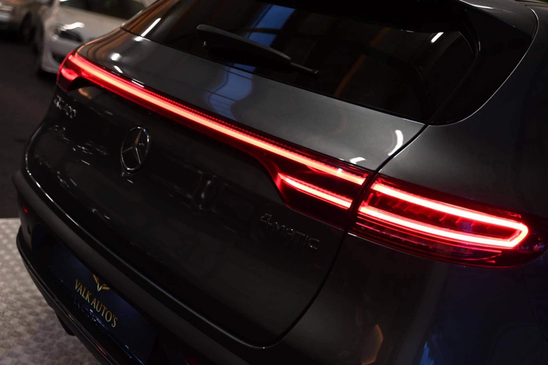 Hoofdafbeelding Mercedes-Benz EQC