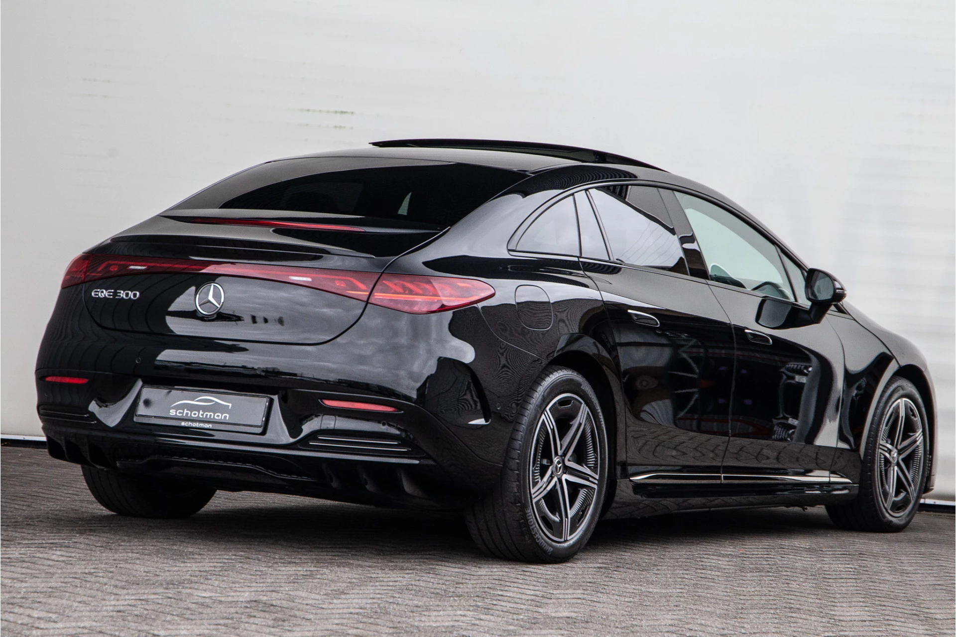 Hoofdafbeelding Mercedes-Benz EQE