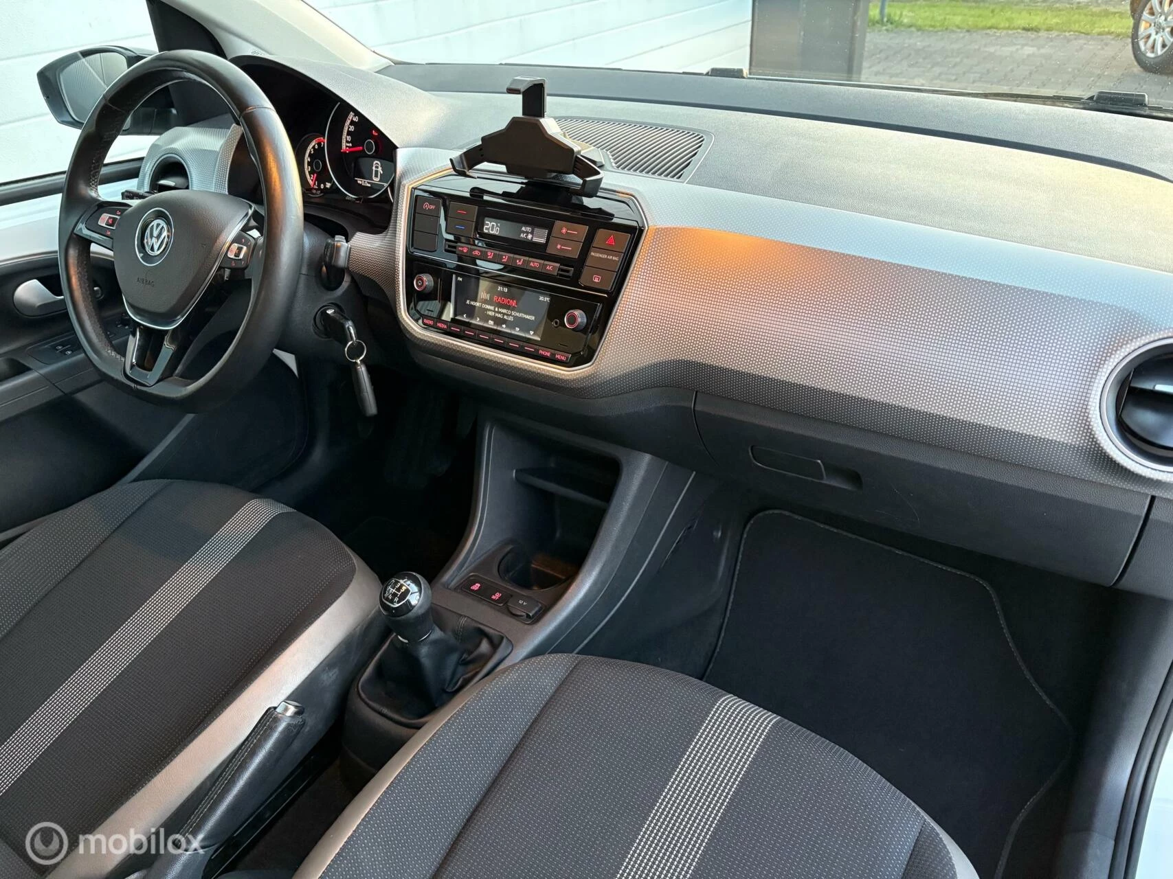Hoofdafbeelding Volkswagen up!