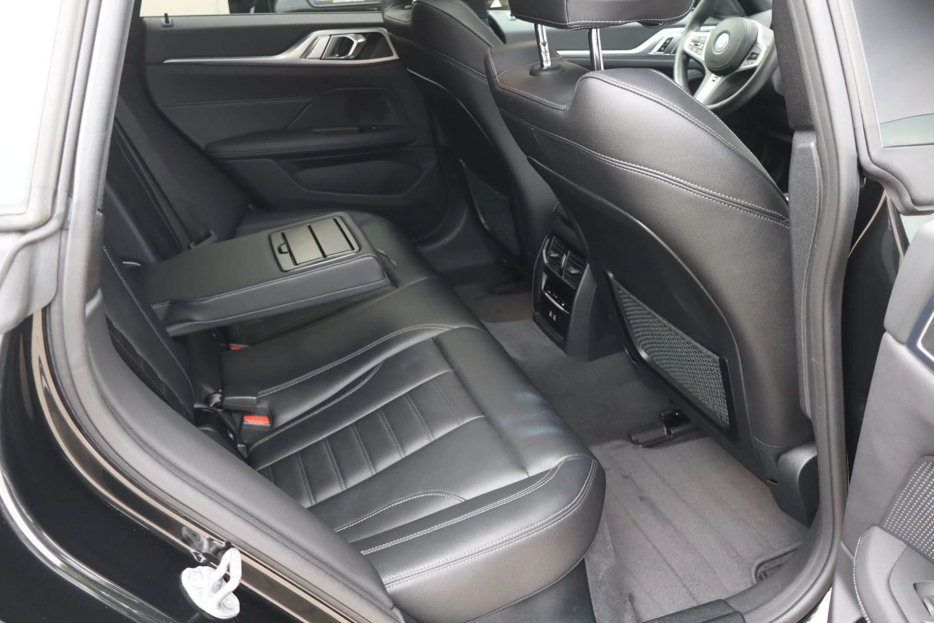 Hoofdafbeelding BMW i4