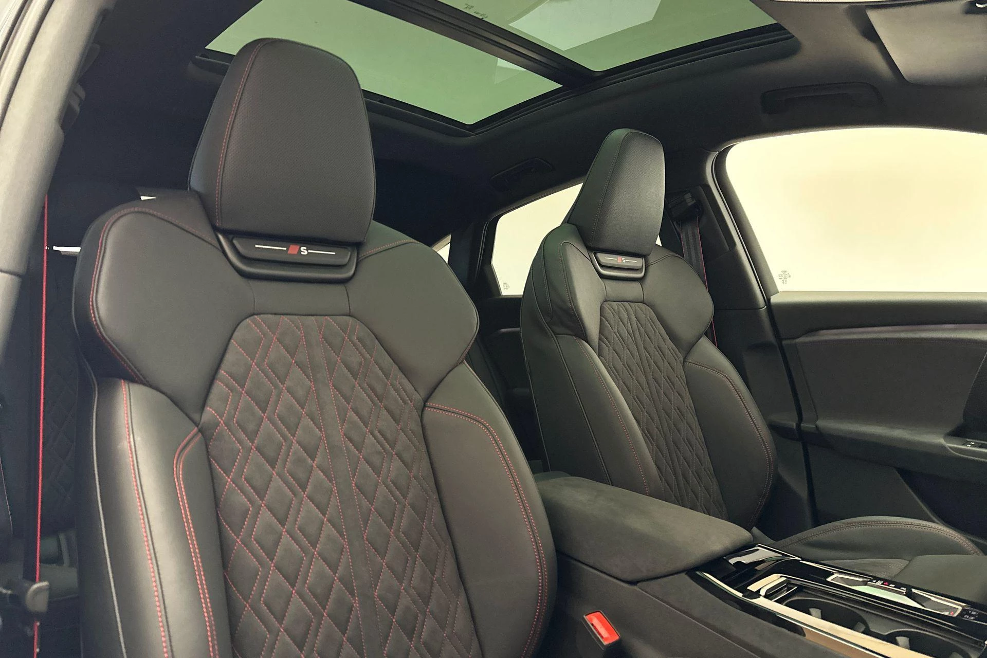 Hoofdafbeelding Audi Q6 e-tron