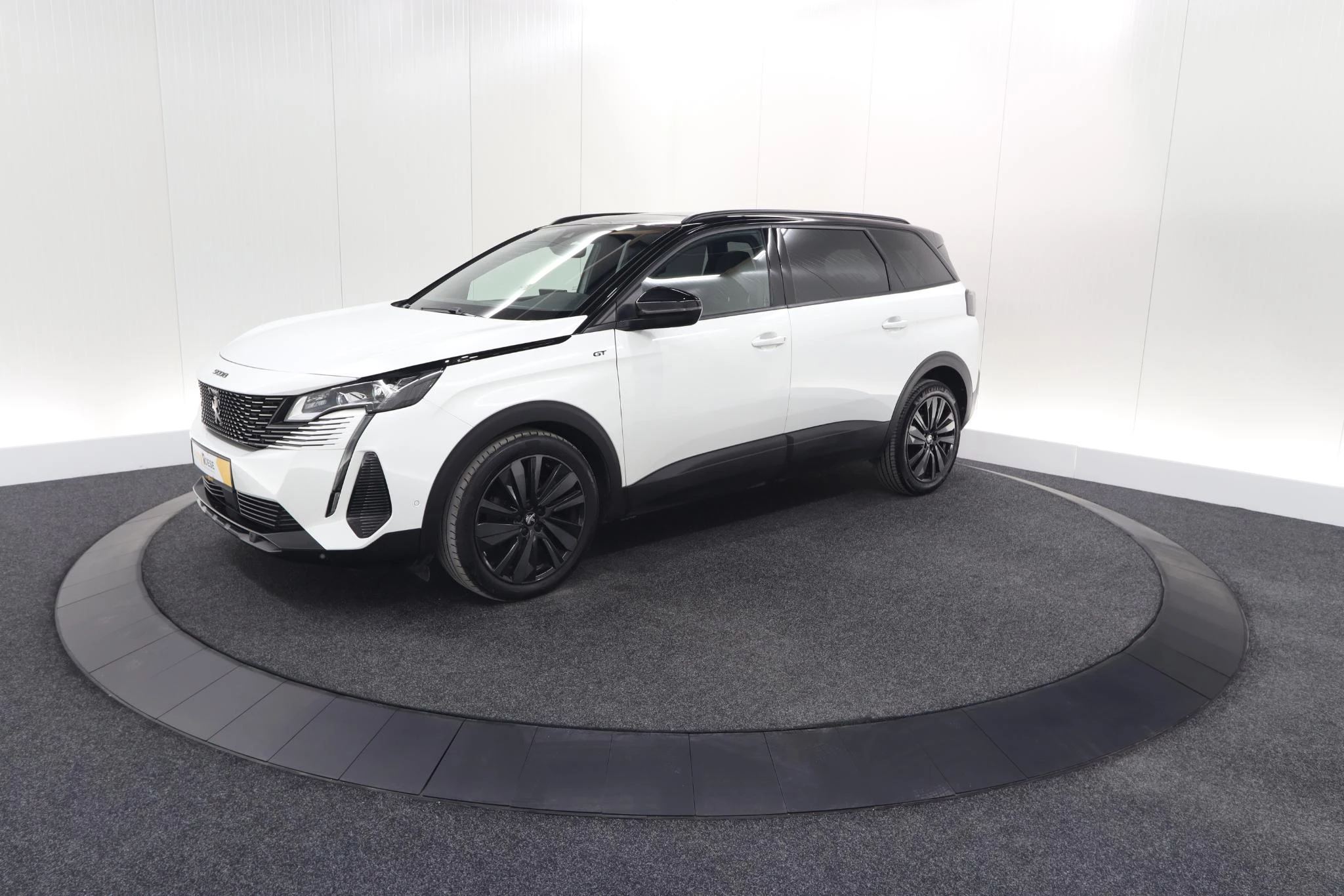 Hoofdafbeelding Peugeot 5008
