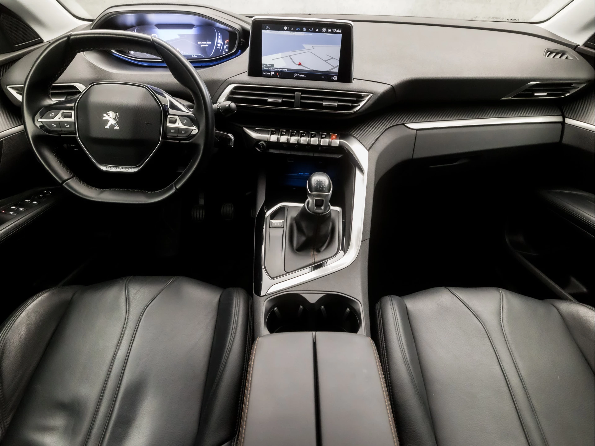 Hoofdafbeelding Peugeot 5008