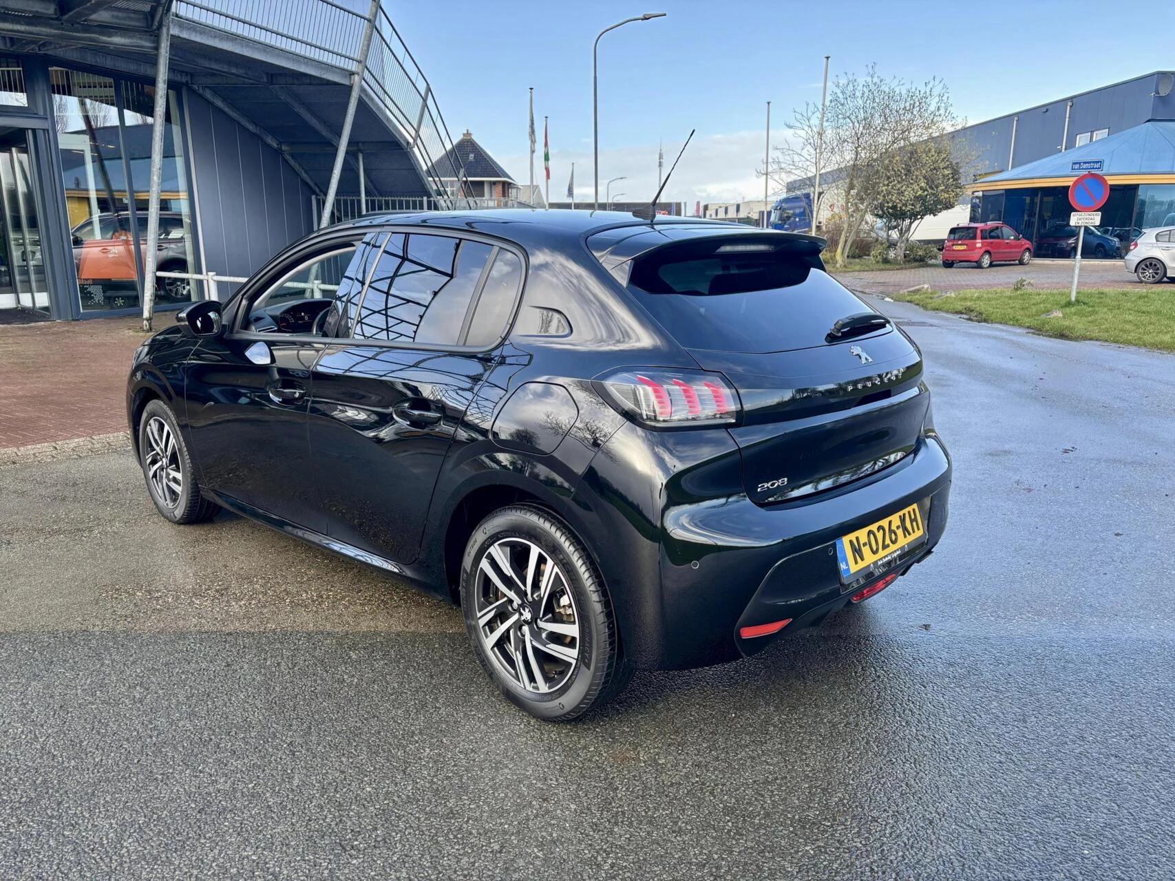 Hoofdafbeelding Peugeot 208