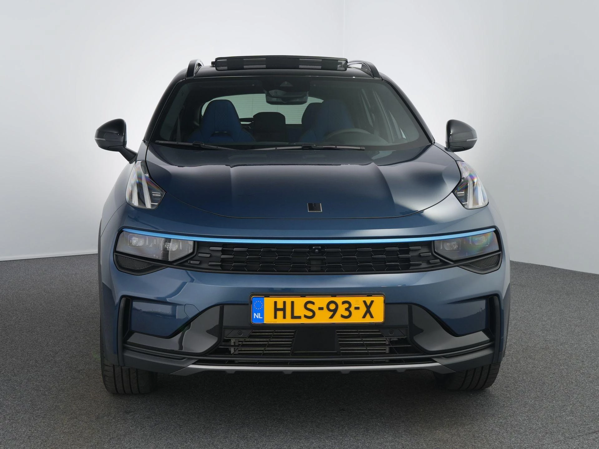 Hoofdafbeelding Lynk & Co 01
