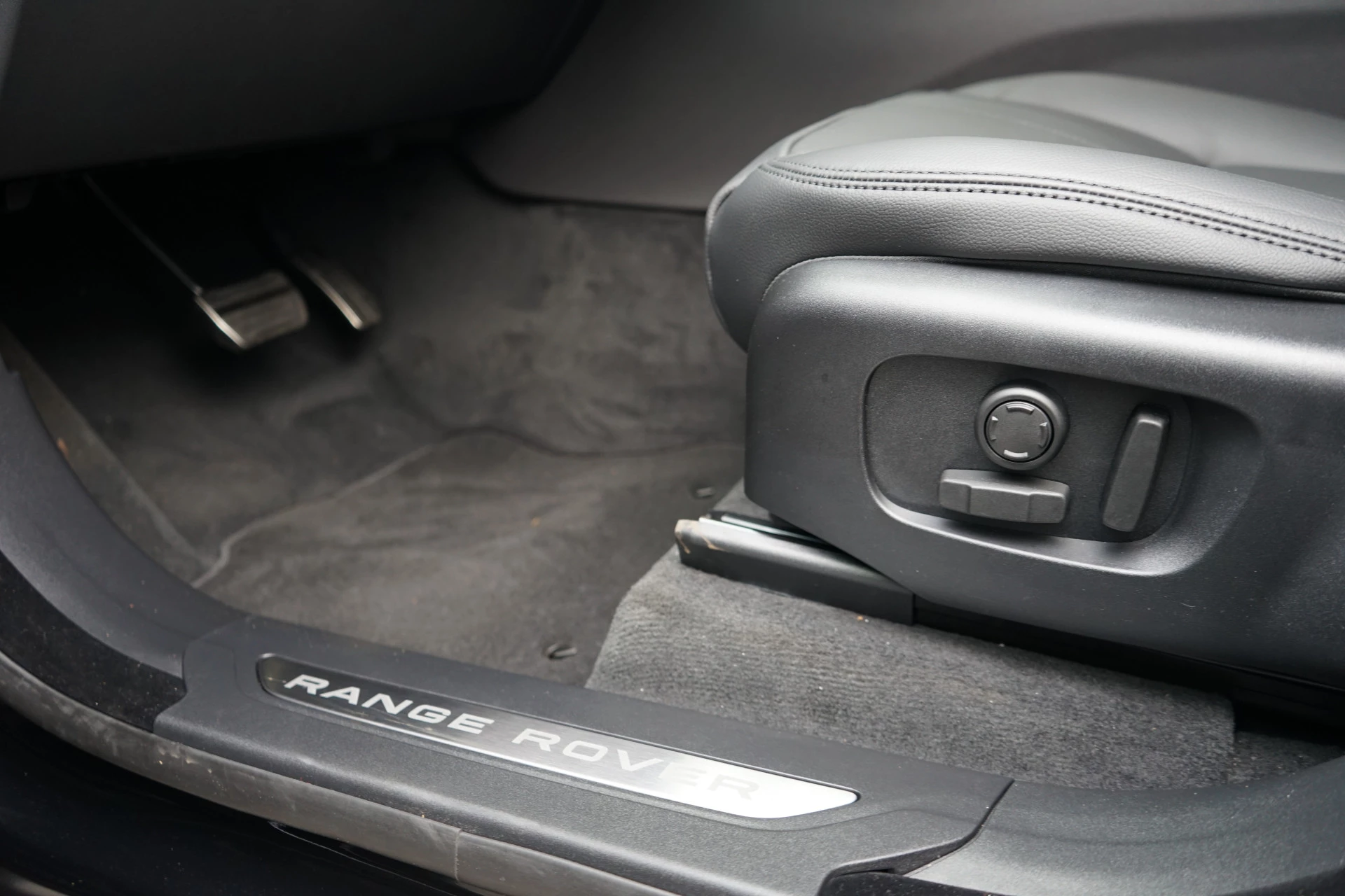Hoofdafbeelding Land Rover Range Rover Velar