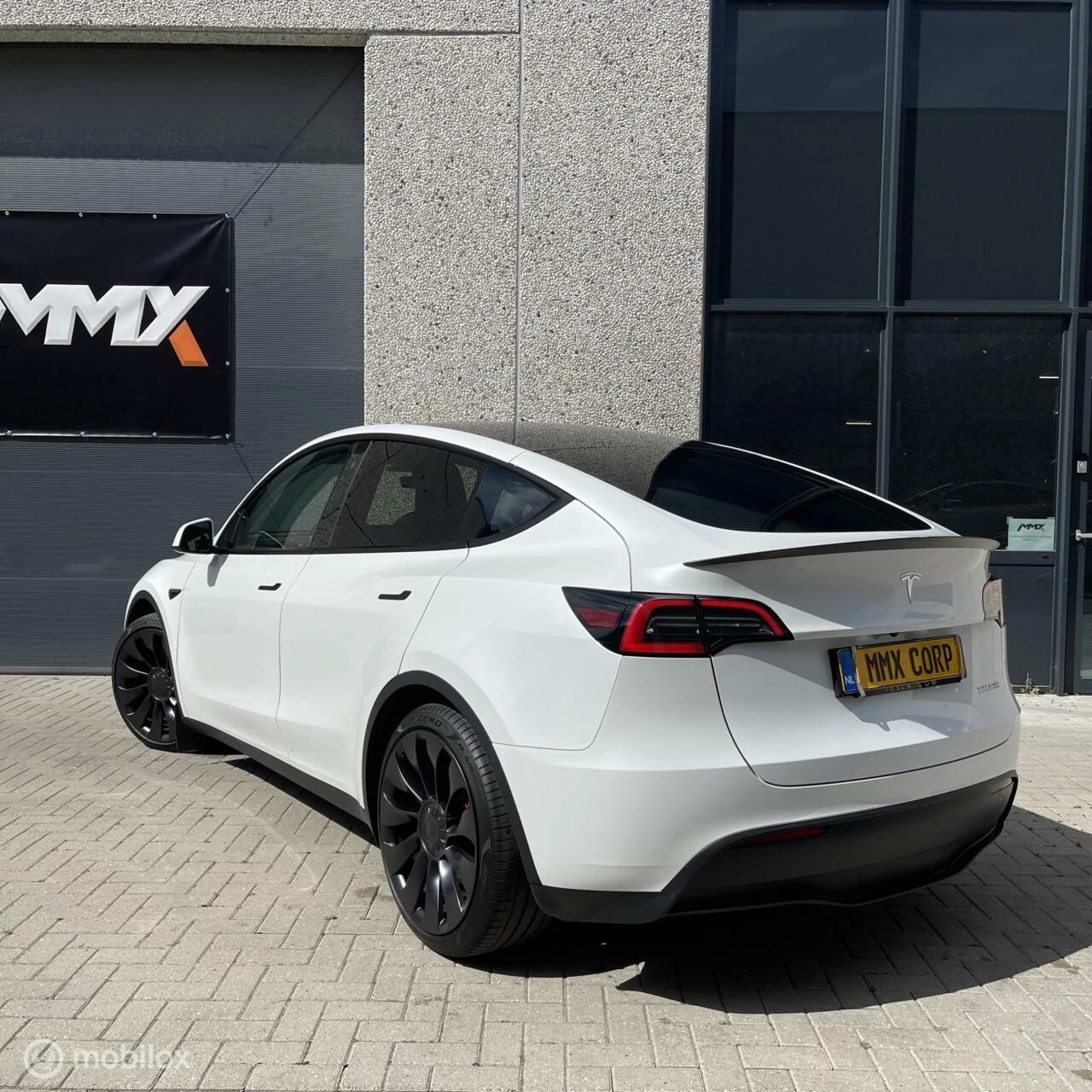 Hoofdafbeelding Tesla Model Y