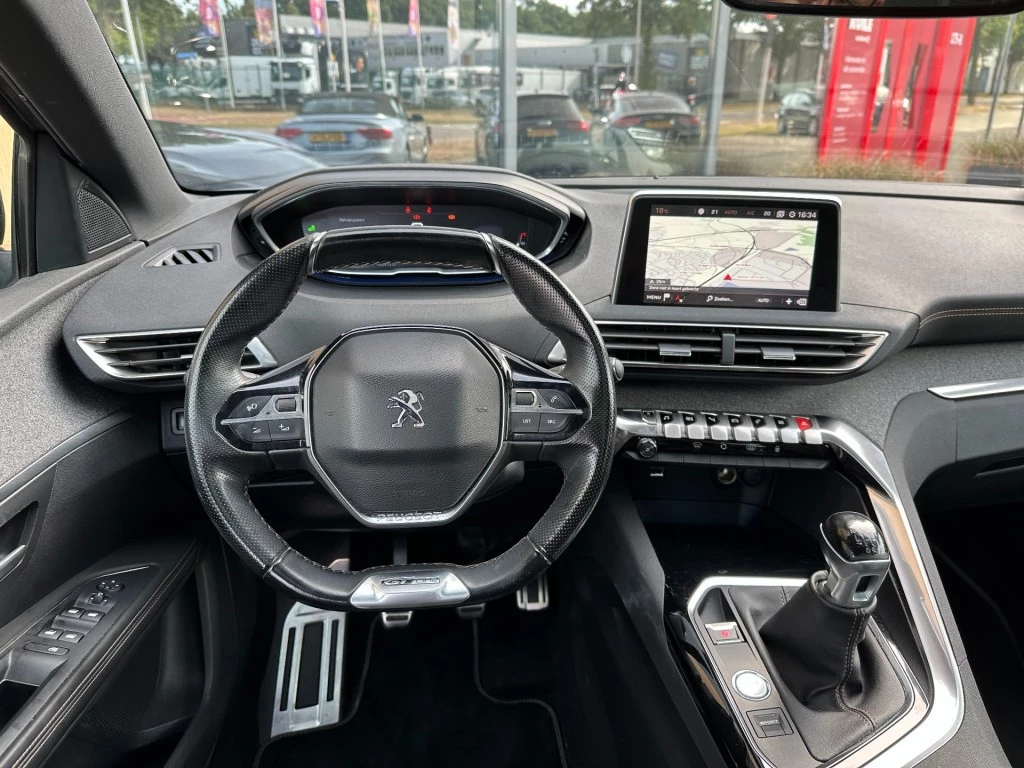 Hoofdafbeelding Peugeot 5008