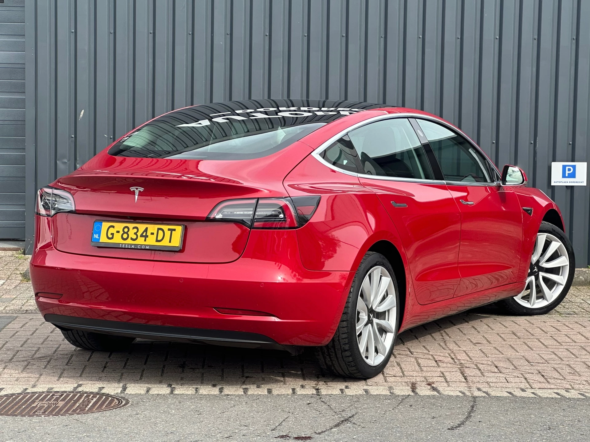 Hoofdafbeelding Tesla Model 3
