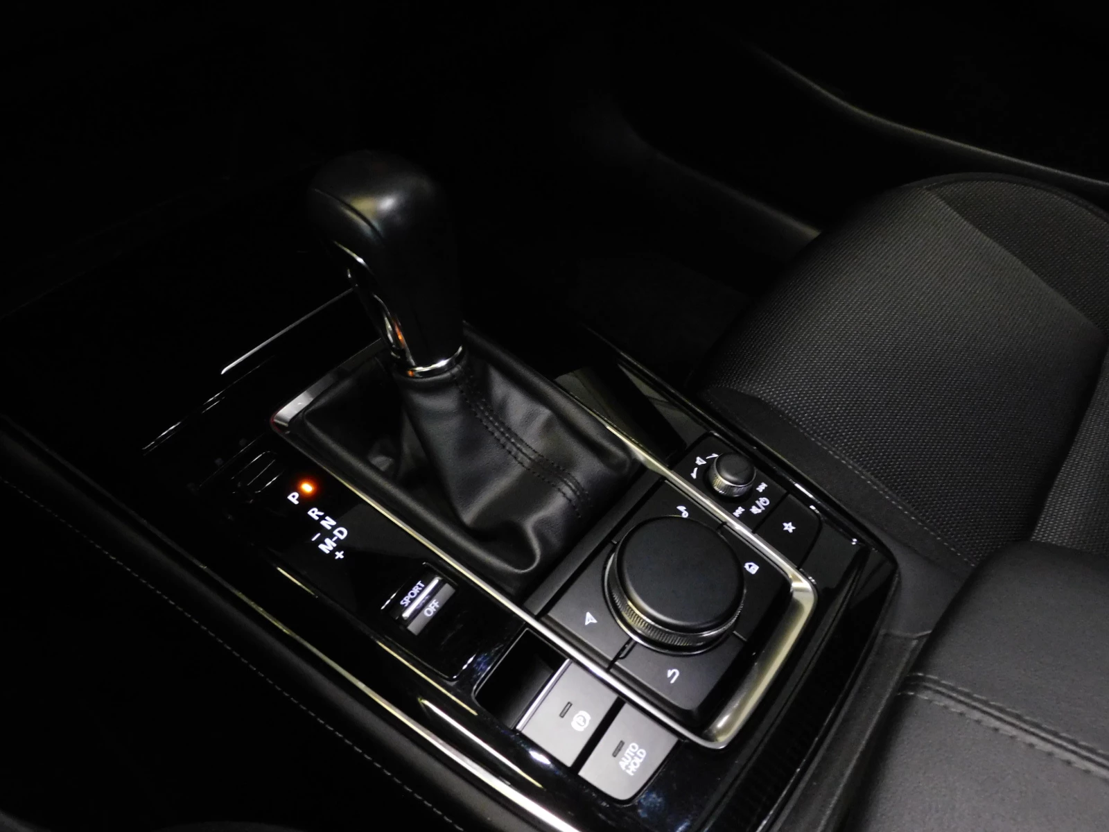 Hoofdafbeelding Mazda CX-30