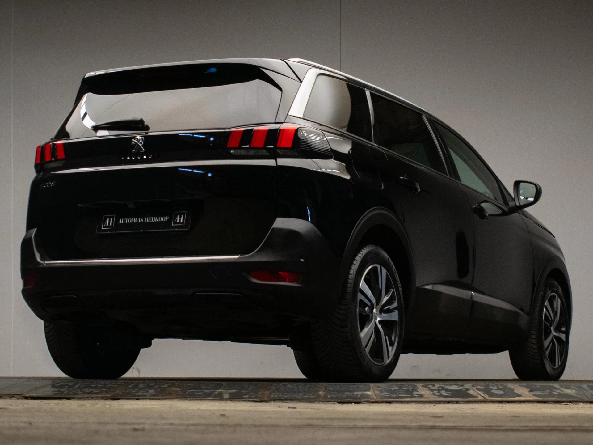Hoofdafbeelding Peugeot 5008