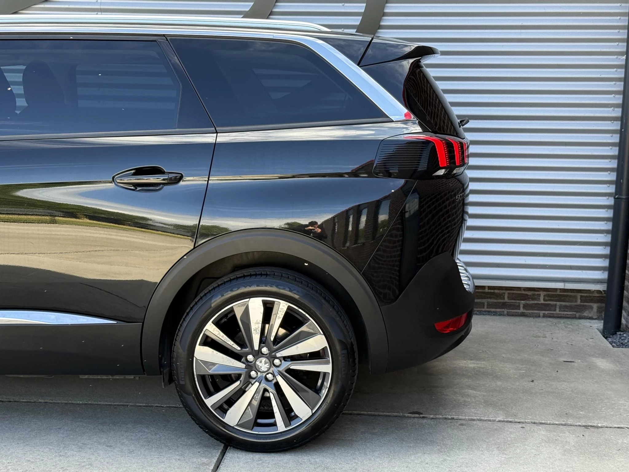 Hoofdafbeelding Peugeot 5008