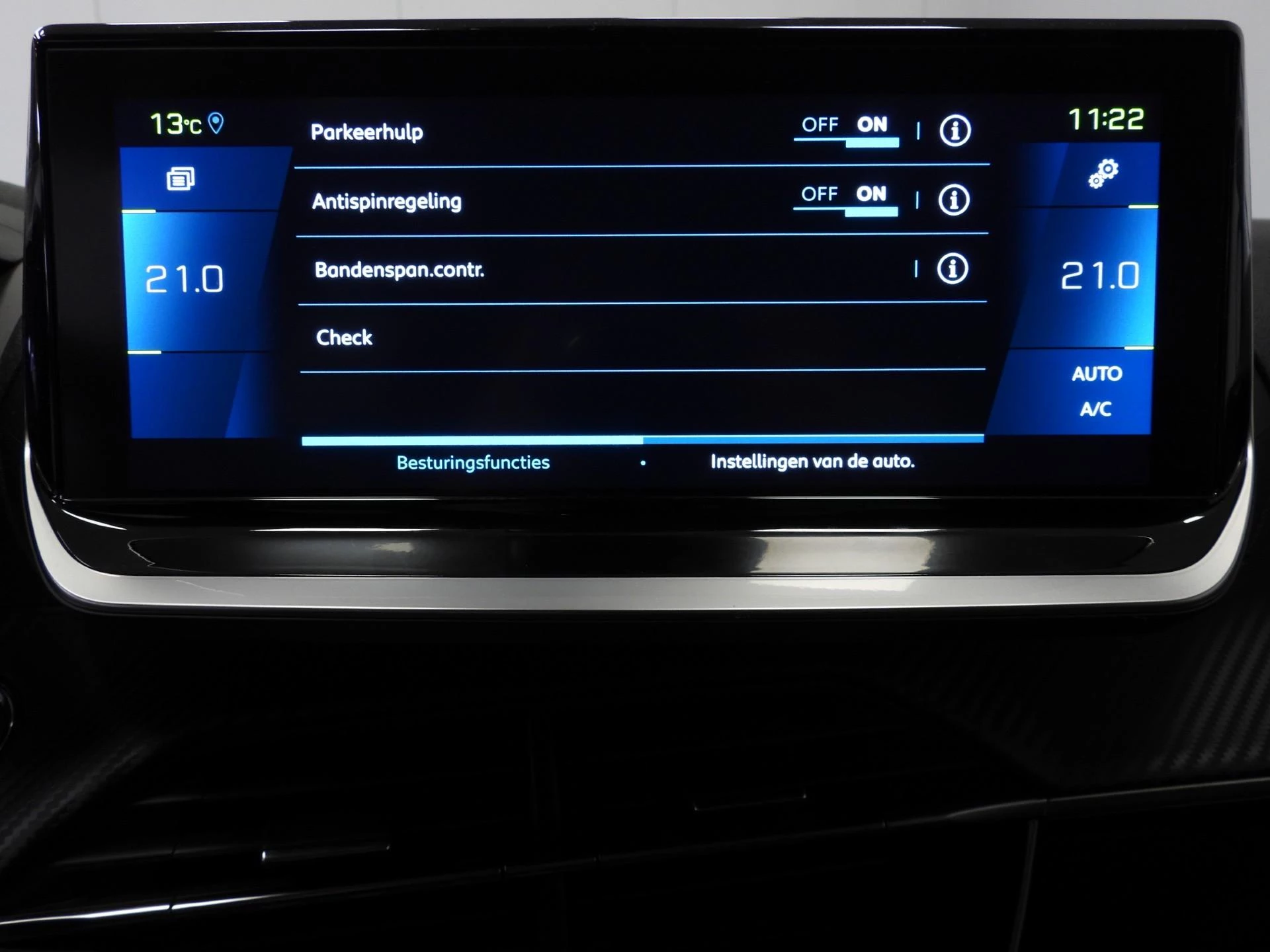 Hoofdafbeelding Peugeot e-208