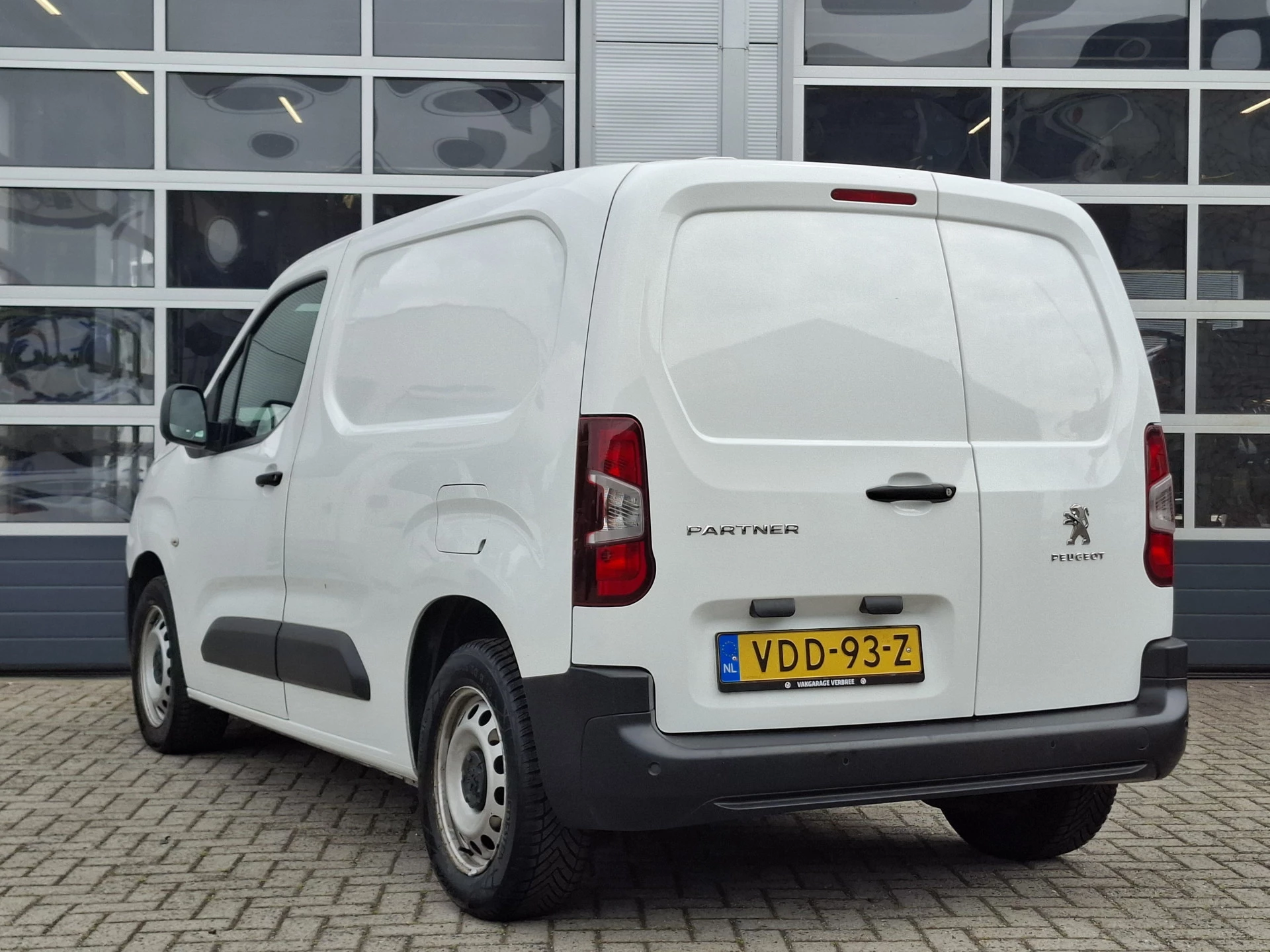 Hoofdafbeelding Peugeot Partner