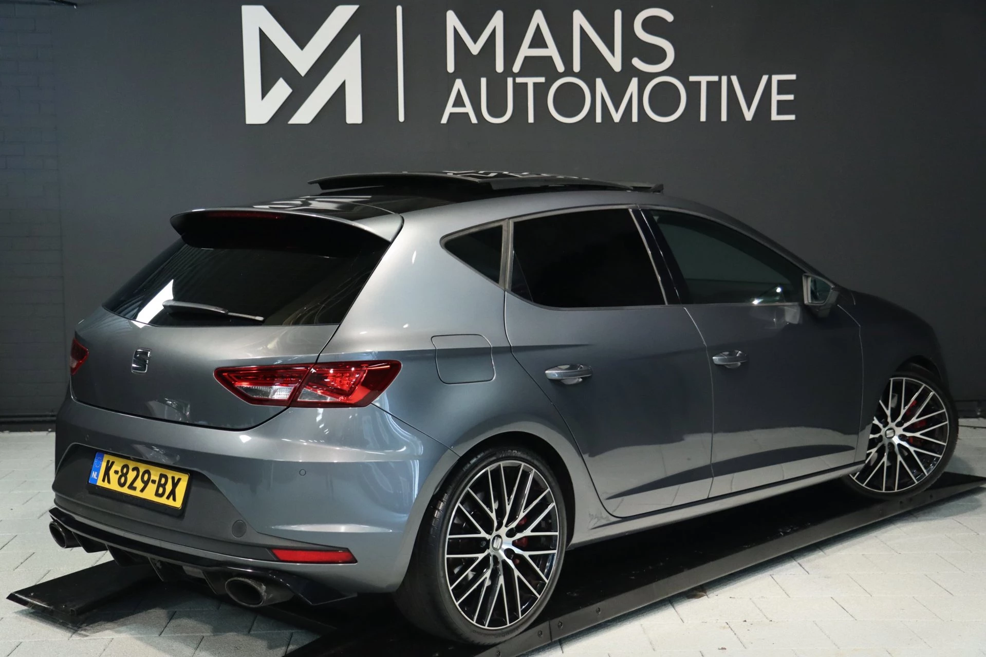 Hoofdafbeelding SEAT Leon