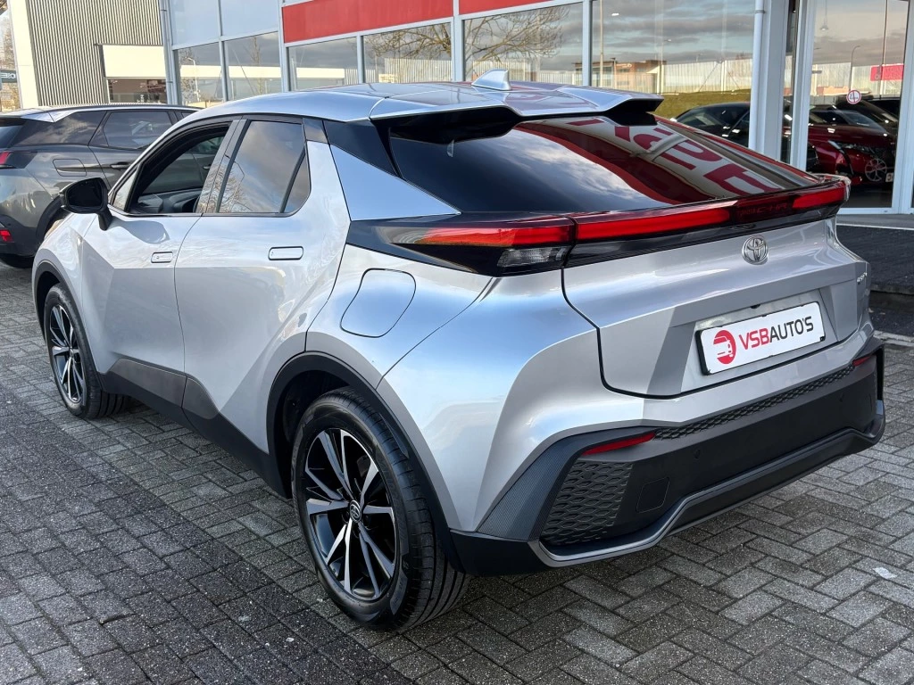 Hoofdafbeelding Toyota C-HR