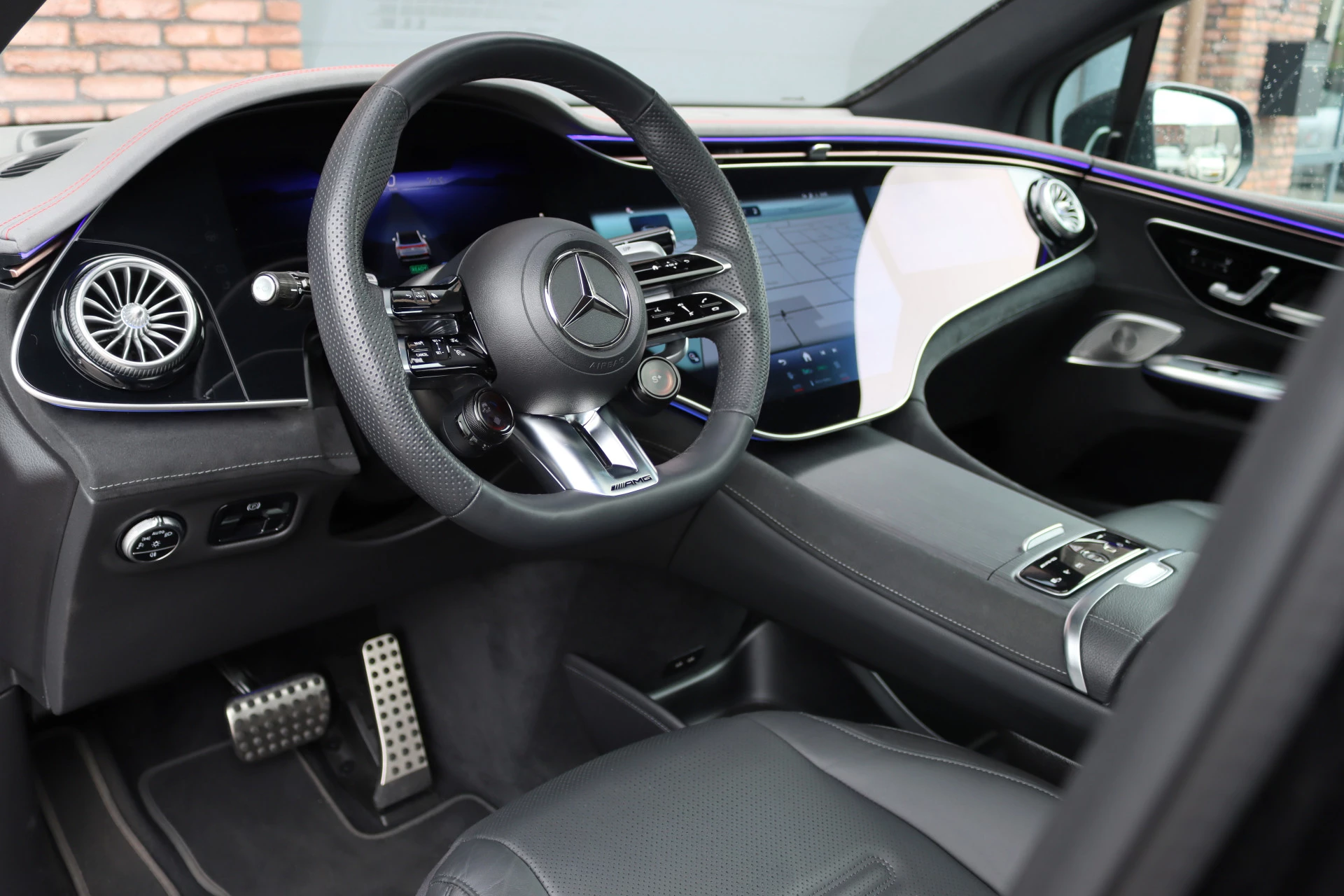 Hoofdafbeelding Mercedes-Benz EQE