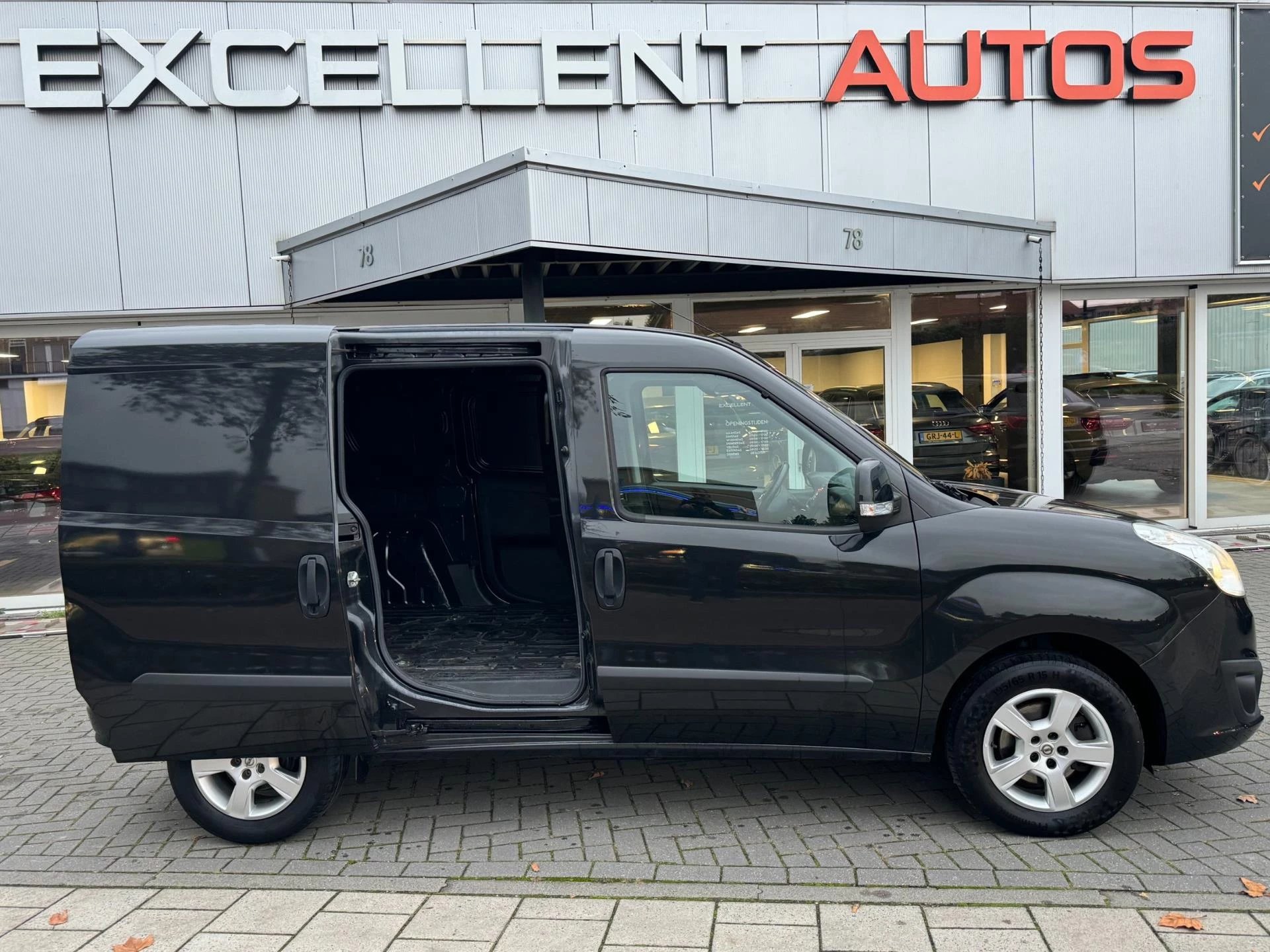 Hoofdafbeelding Opel Combo