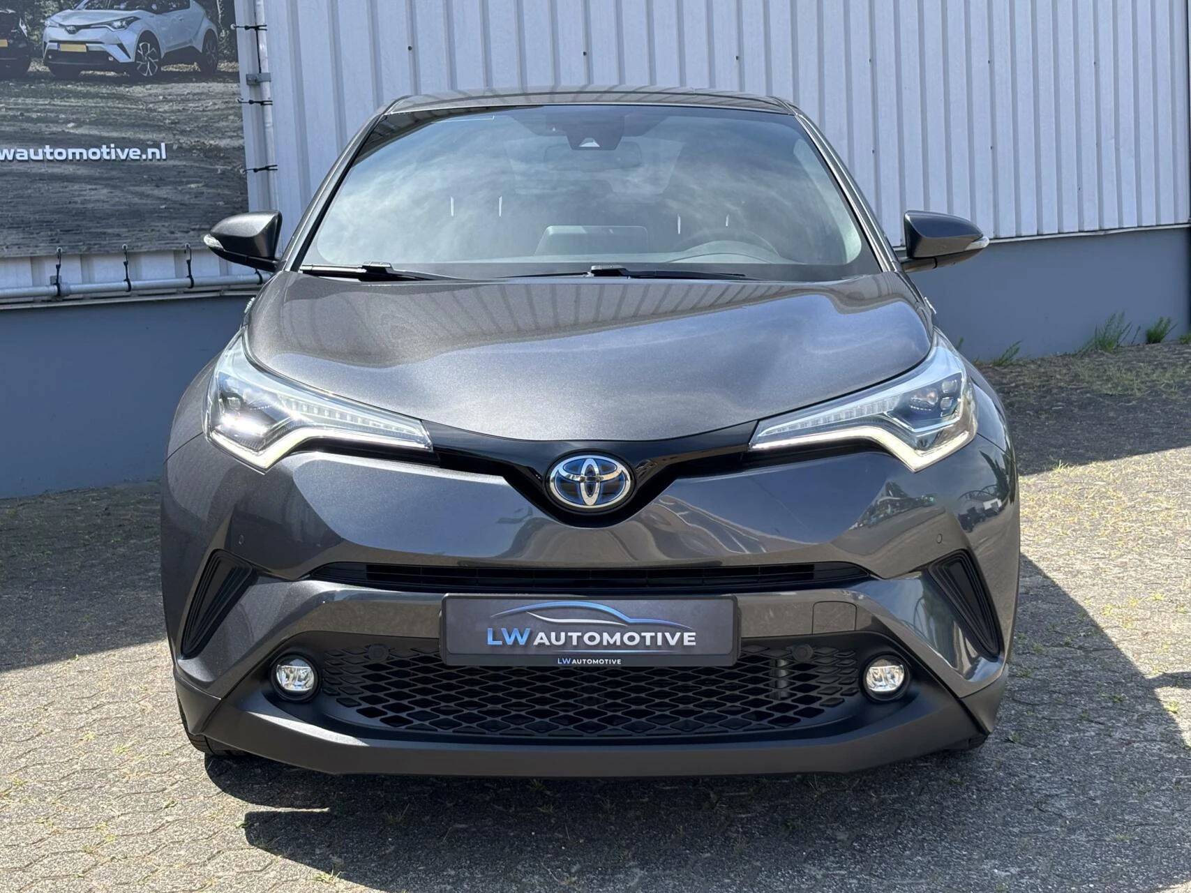 Hoofdafbeelding Toyota C-HR