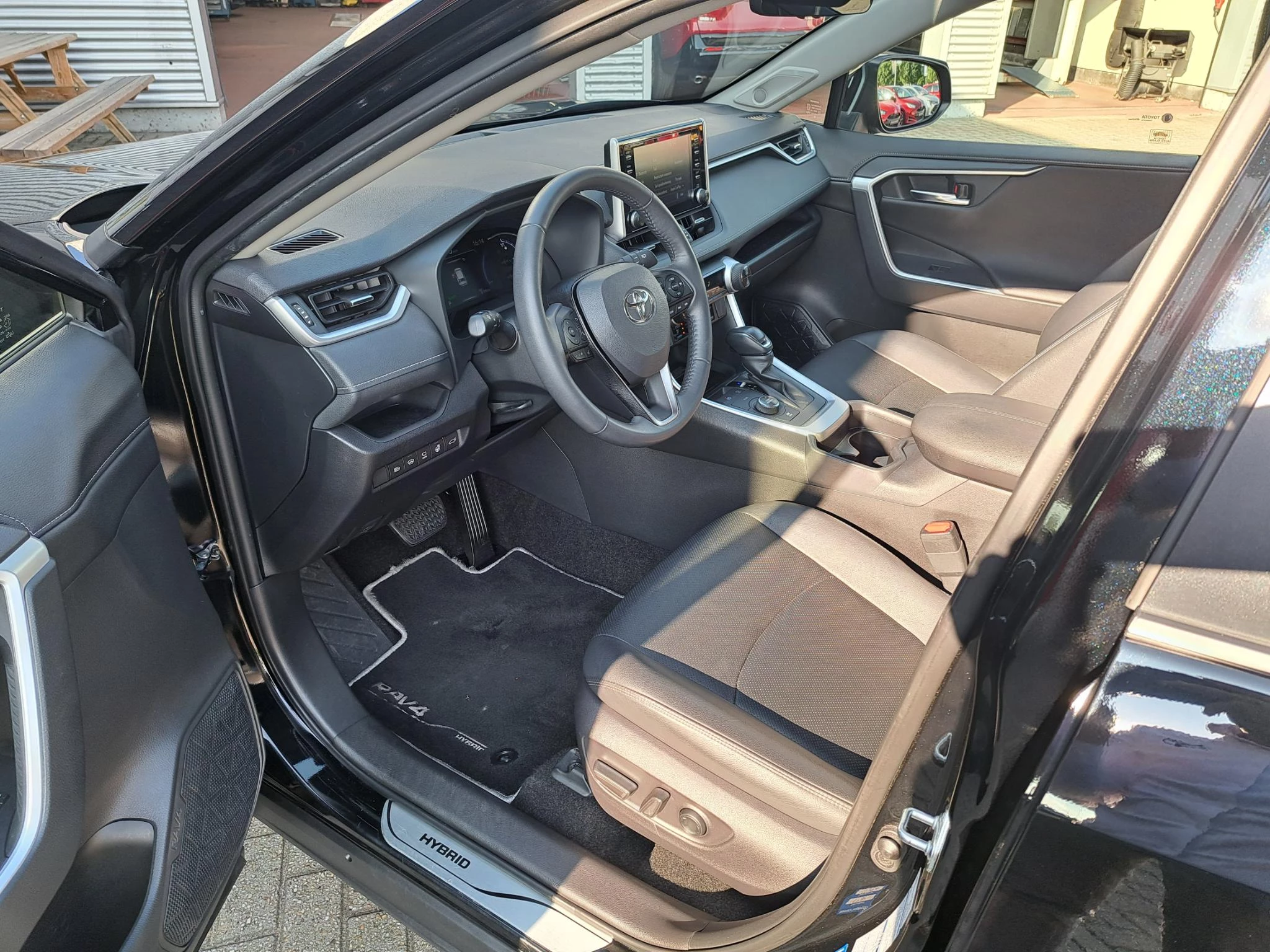 Hoofdafbeelding Toyota RAV4