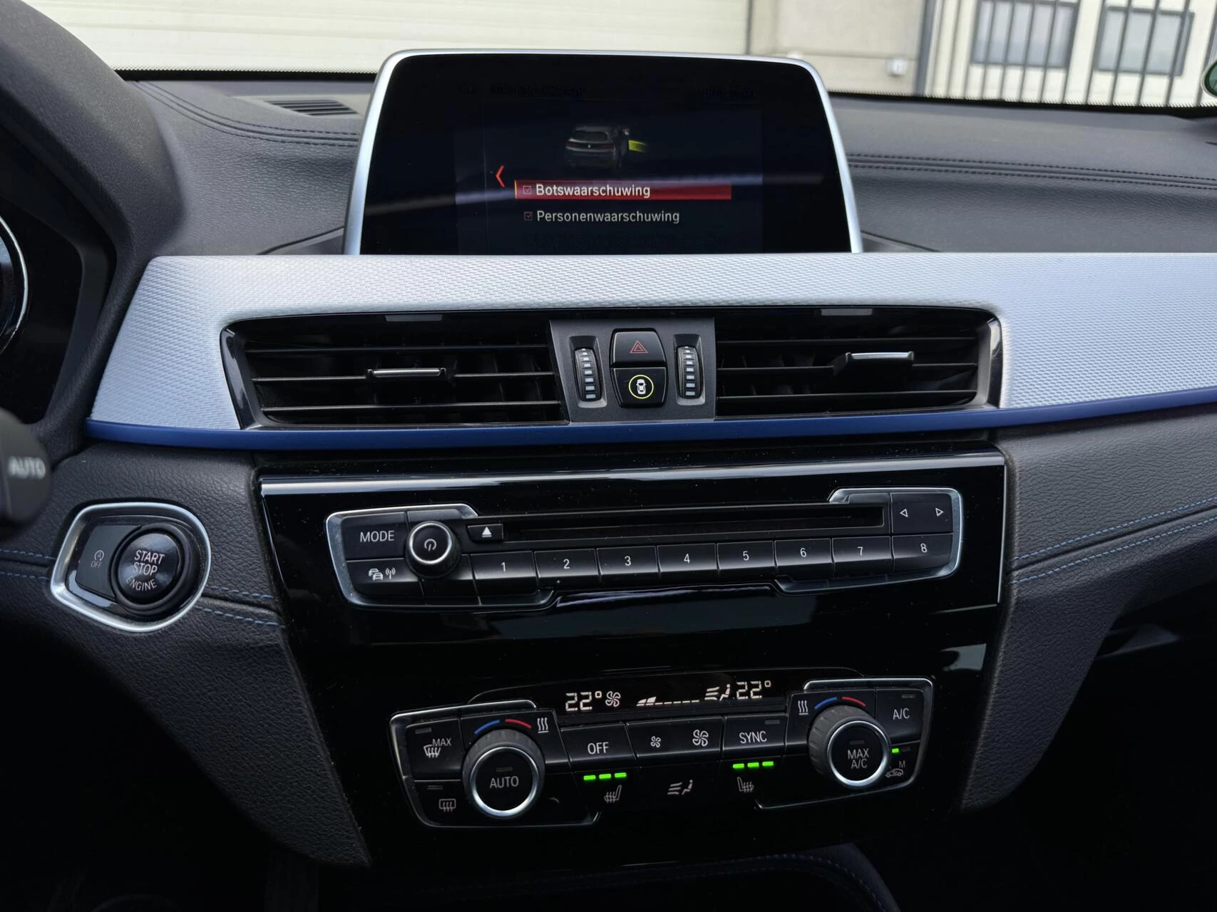 Hoofdafbeelding BMW X2