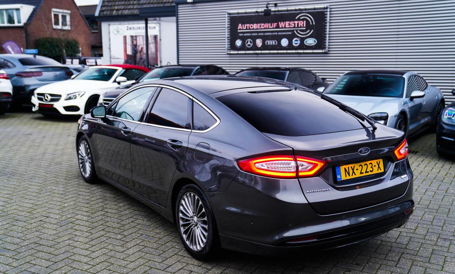 Hoofdafbeelding Ford Mondeo