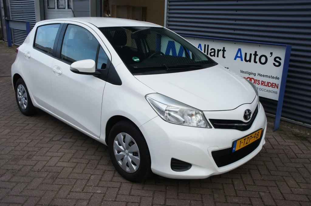 Hoofdafbeelding Toyota Yaris