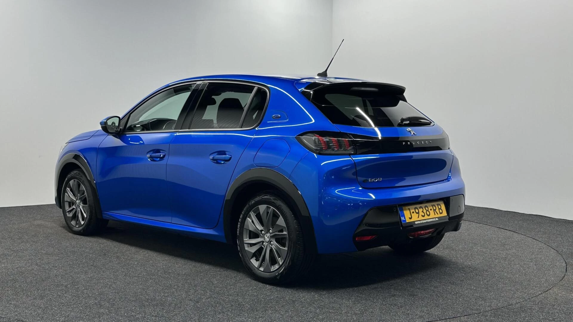 Hoofdafbeelding Peugeot e-208