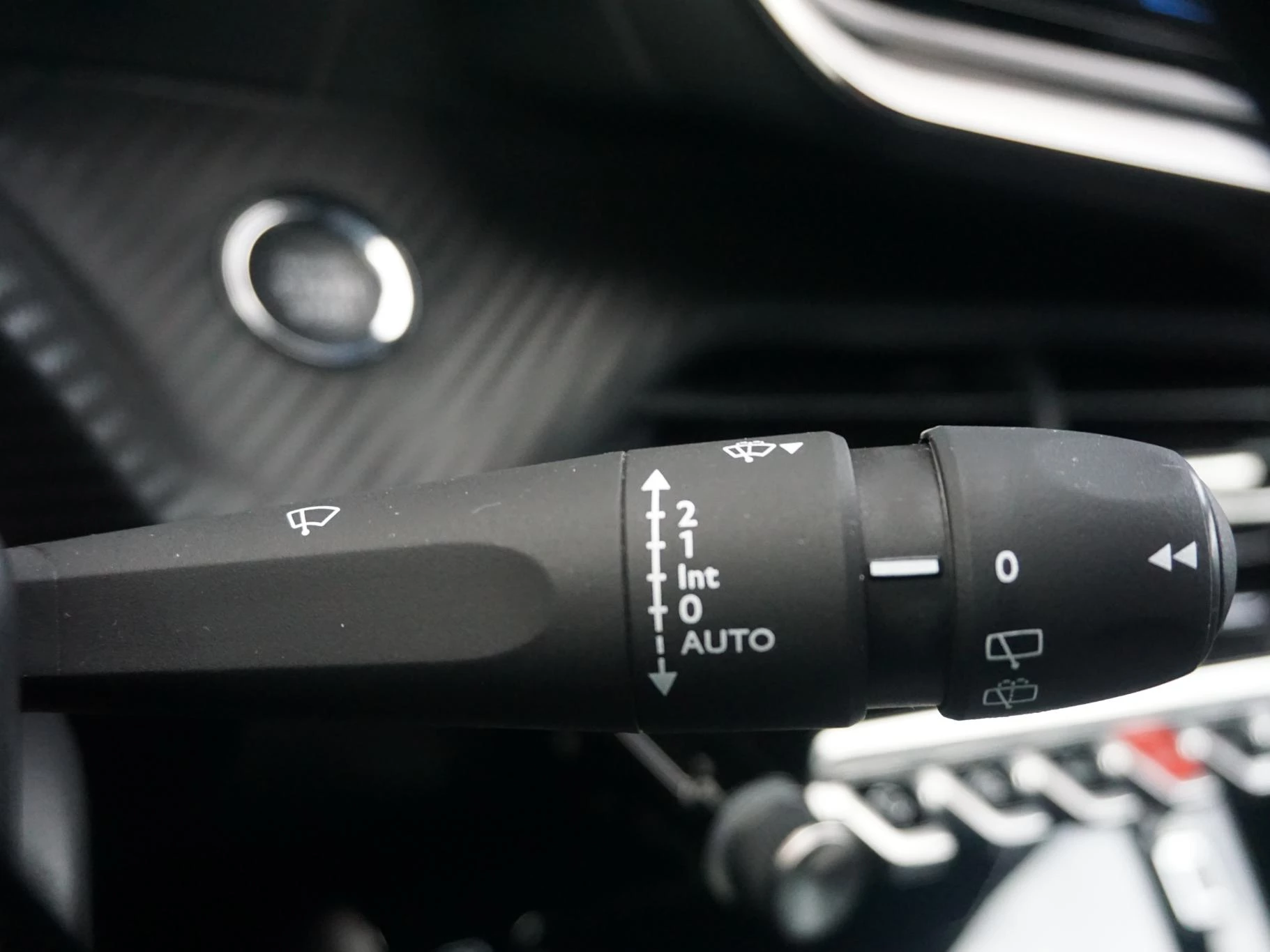 Hoofdafbeelding Peugeot e-2008