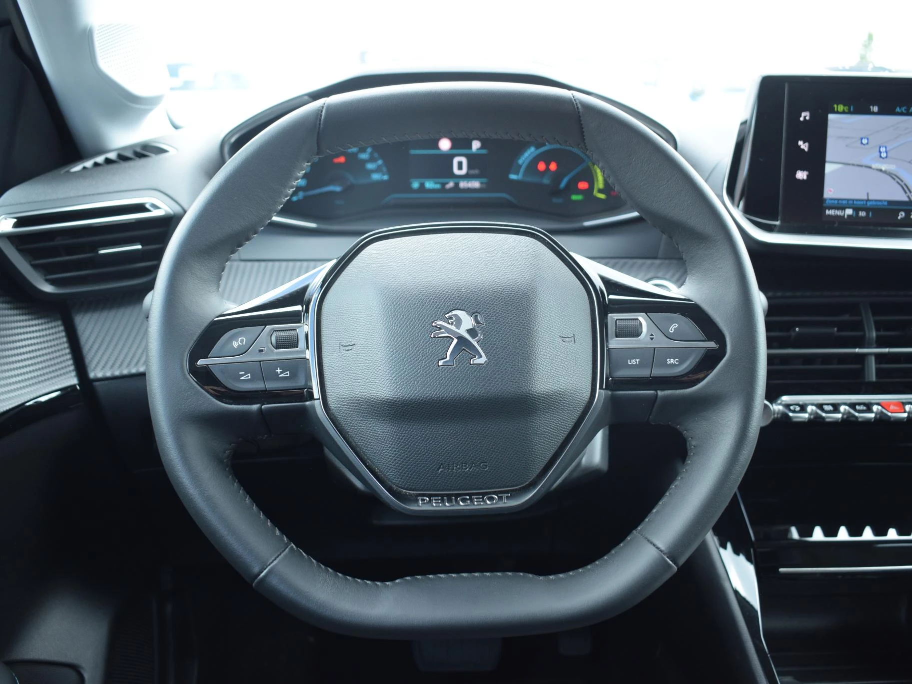 Hoofdafbeelding Peugeot e-208