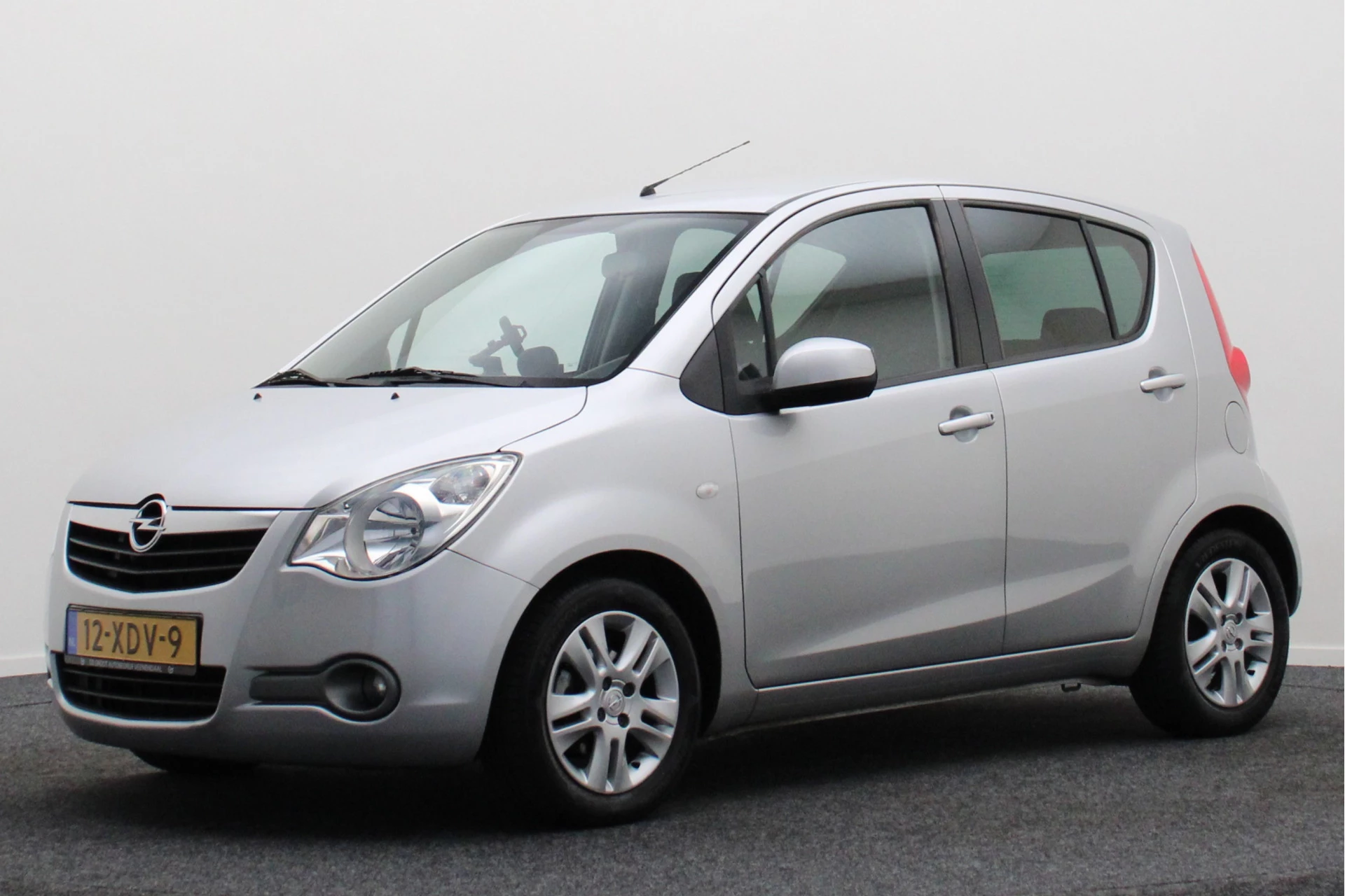 Hoofdafbeelding Opel Agila