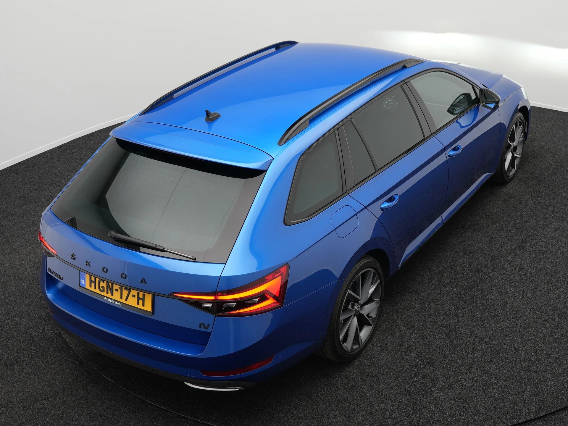 Hoofdafbeelding Škoda Superb