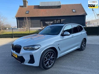 Hoofdafbeelding BMW X3 BMW X3 XDrive30e M-Sport 292pk Panoramdak 360camera Leder Head up Sfeer