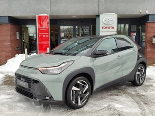 Toyota Aygo X Hybrid 115 ENVY NIEUW DIRECT LEVERBAAR! STOELVERW PARK-SENSOREN KEYLESS 18'' LM-VELGEN LED CLIMA CAMERA AD-CRUISE APPLE/ANDROID