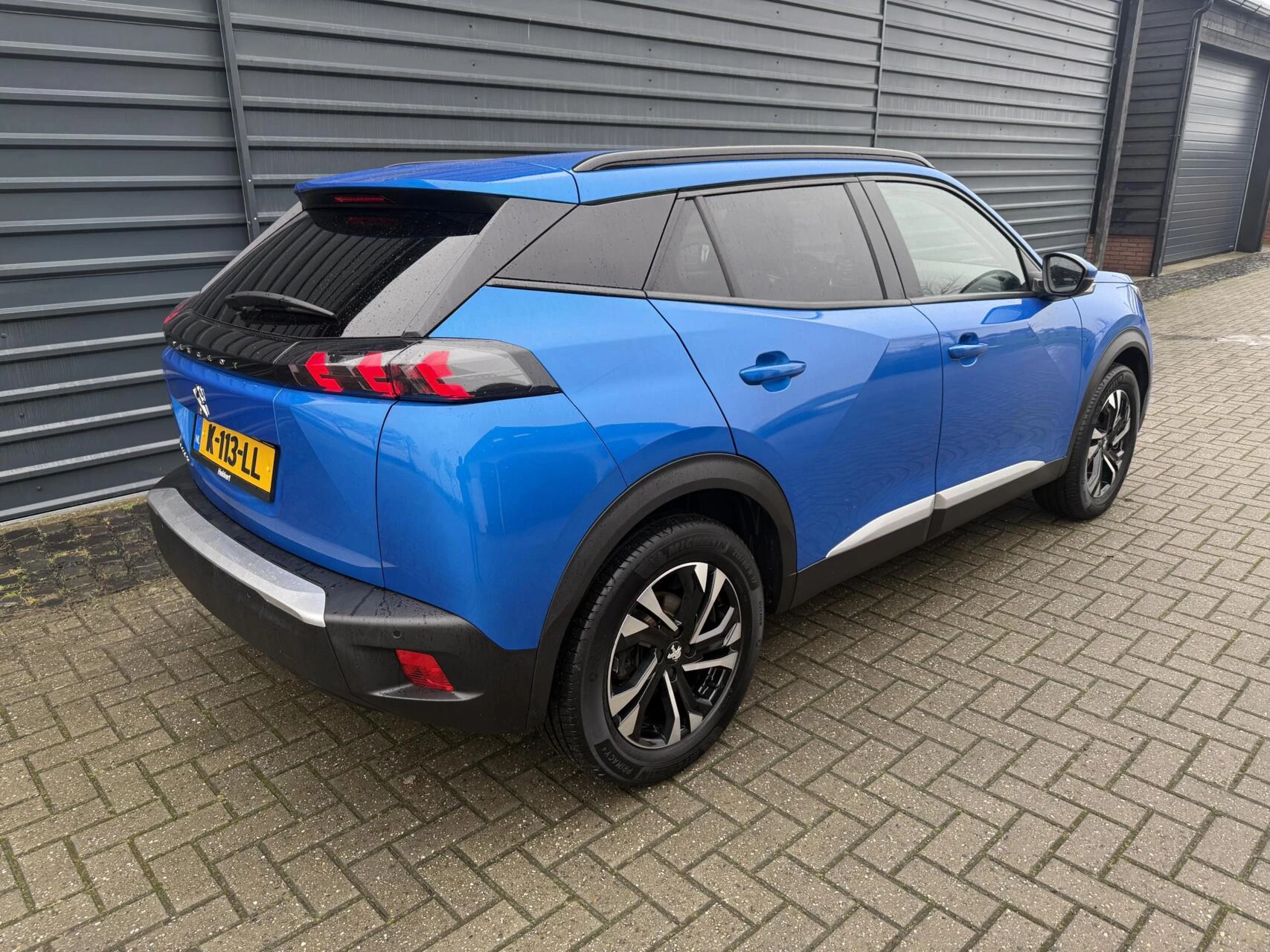 Hoofdafbeelding Peugeot e-2008