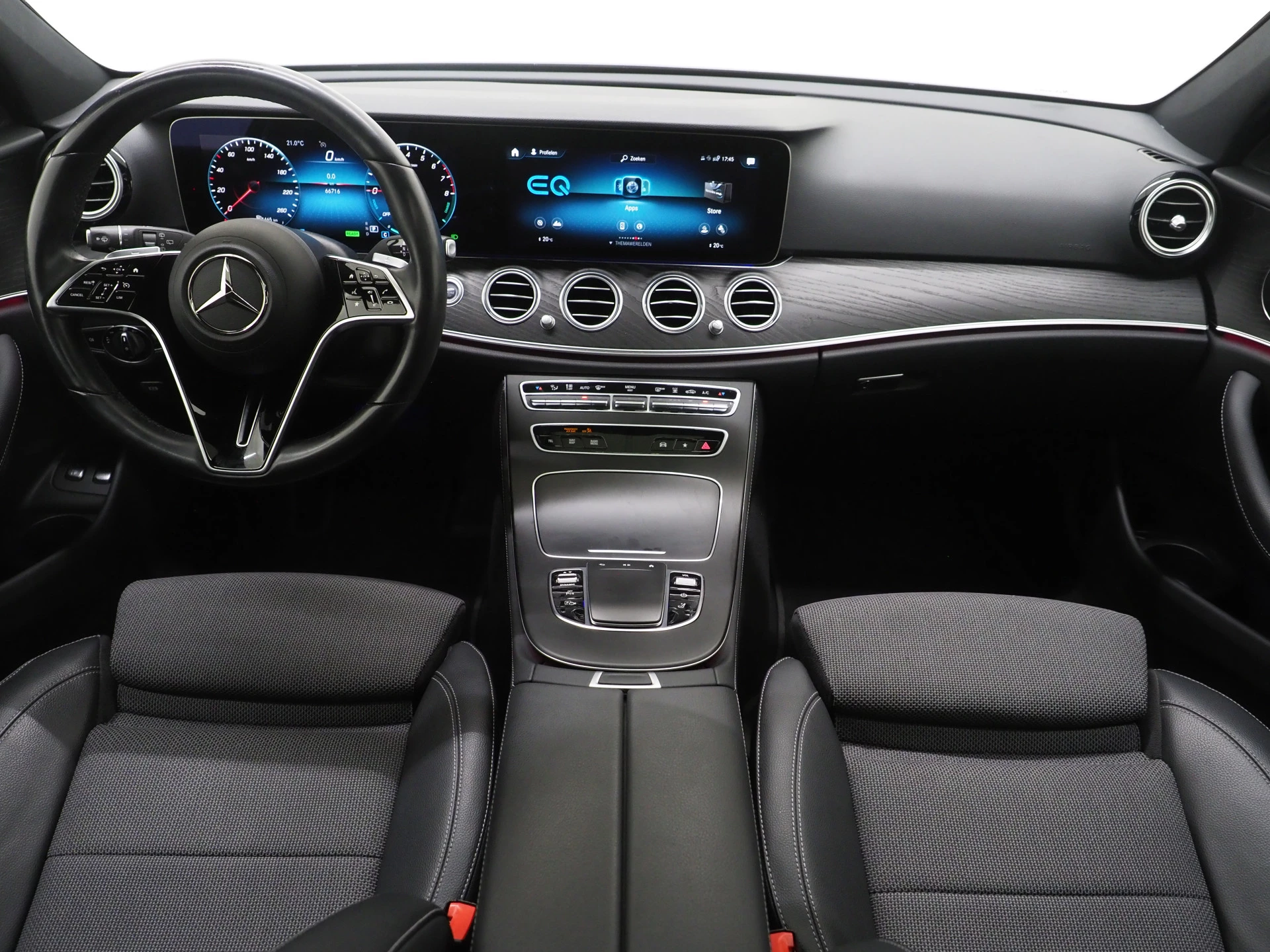 Hoofdafbeelding Mercedes-Benz E-Klasse