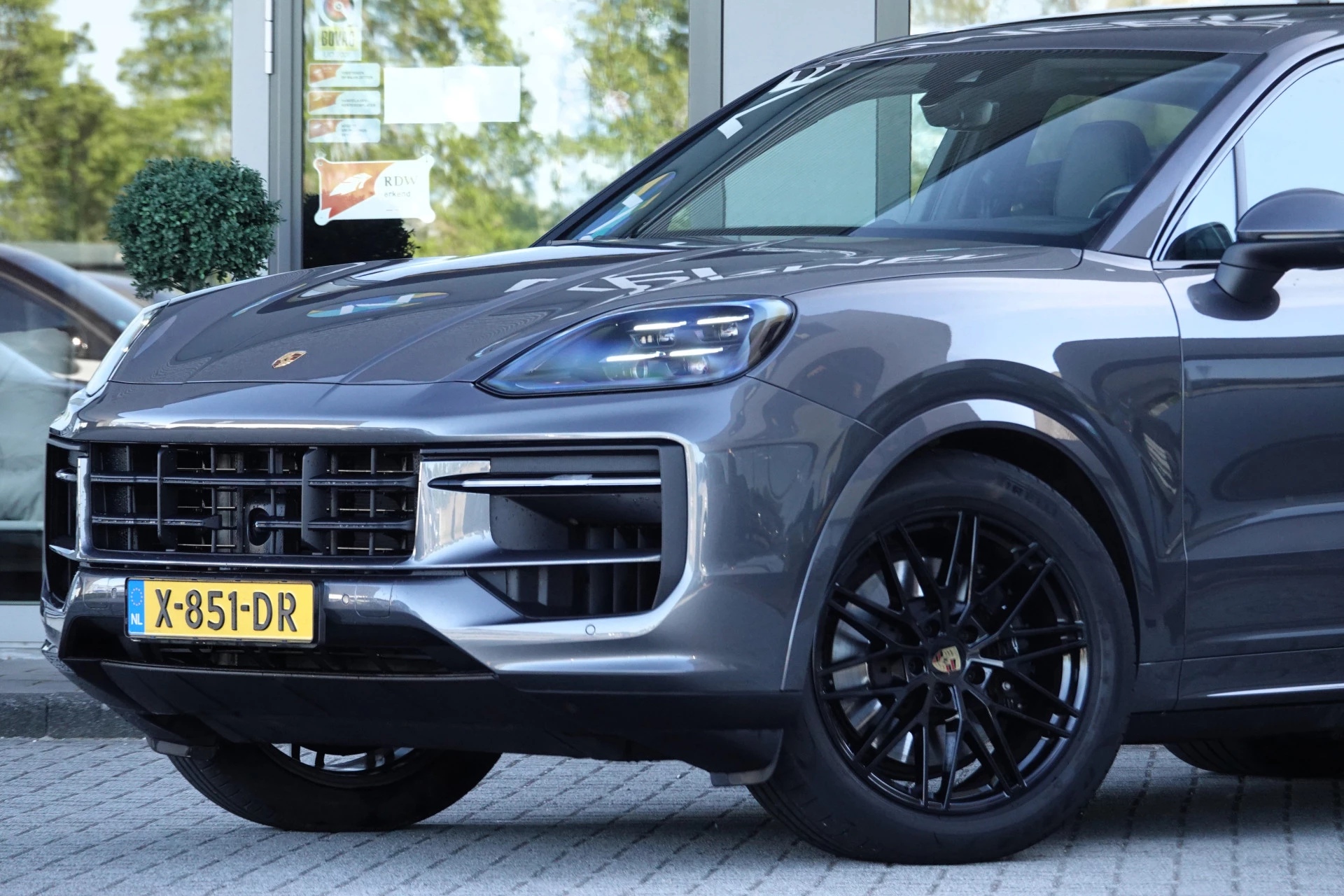 Hoofdafbeelding Porsche Cayenne