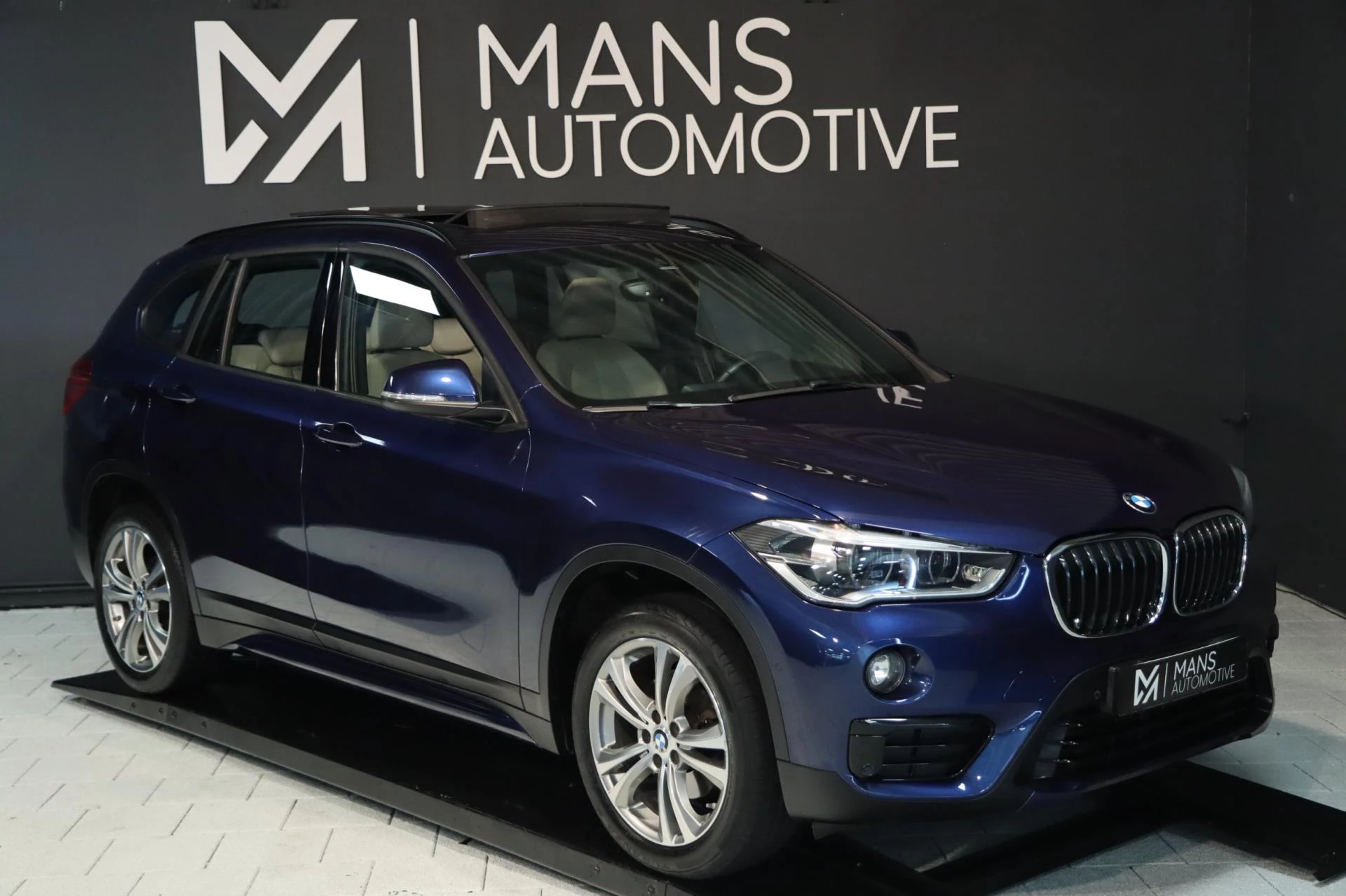 Hoofdafbeelding BMW X1