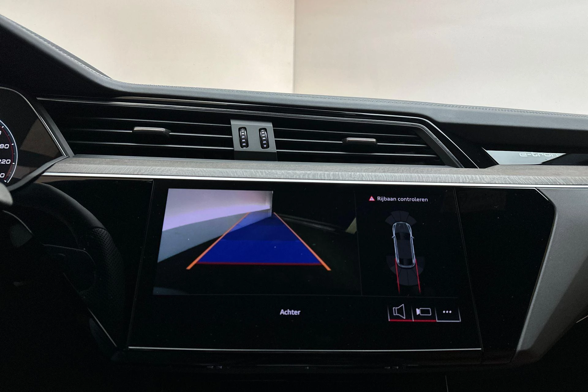 Hoofdafbeelding Audi Q8 Sportback e-tron