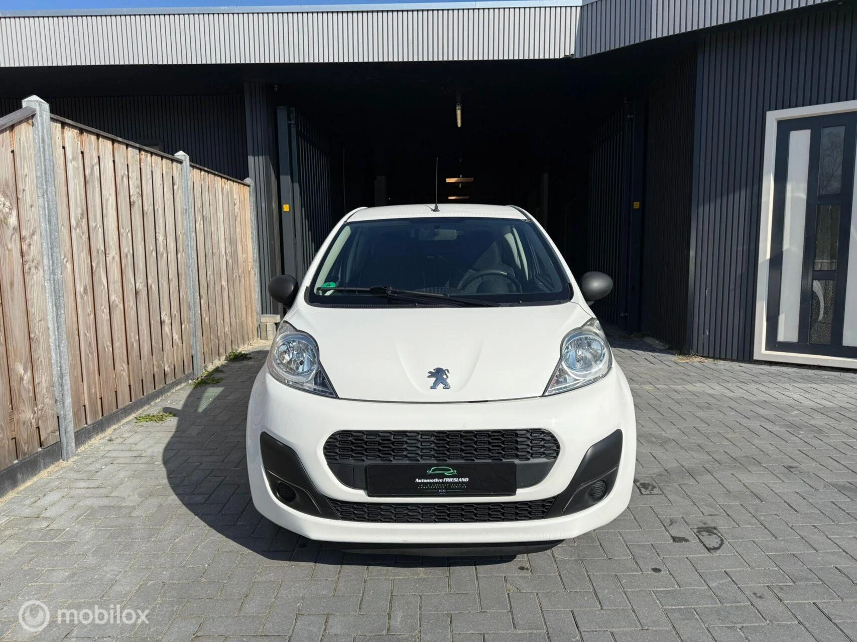 Hoofdafbeelding Peugeot 107