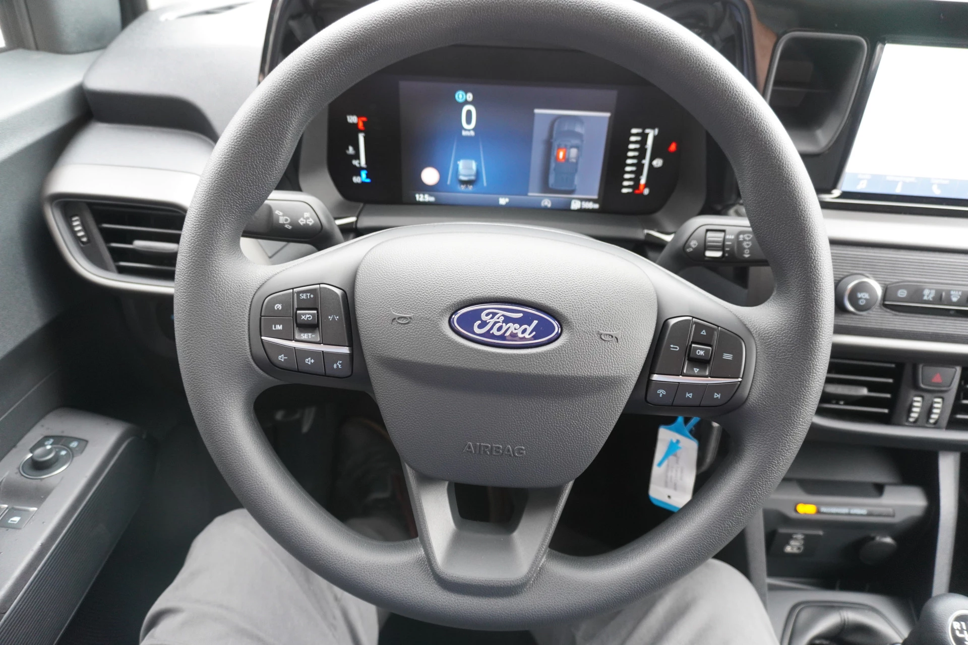 Hoofdafbeelding Ford Transit Courier