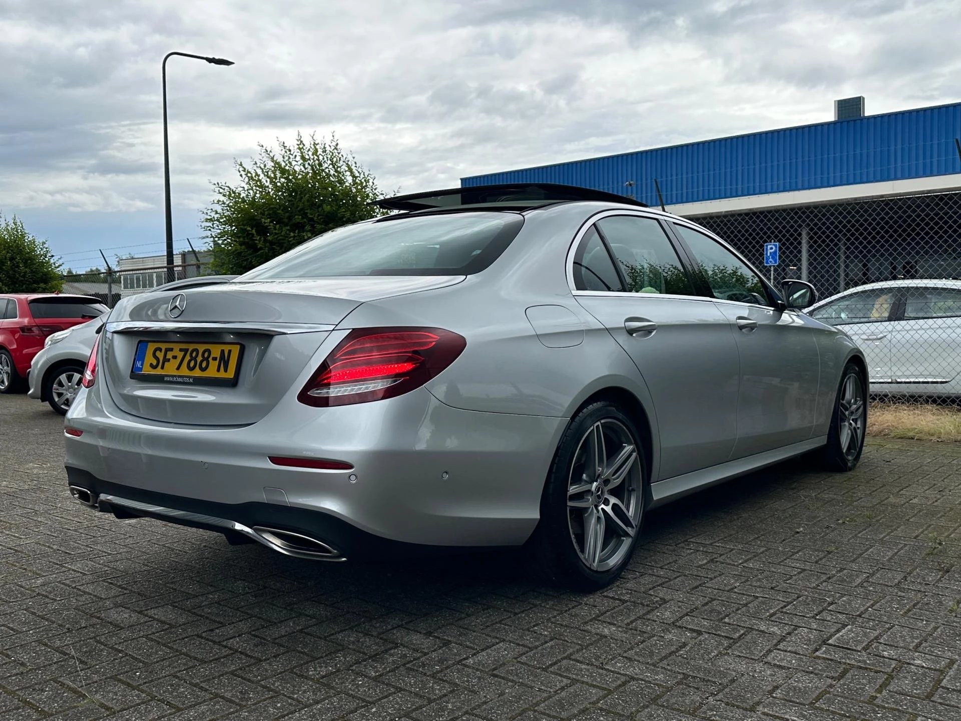 Hoofdafbeelding Mercedes-Benz E-Klasse