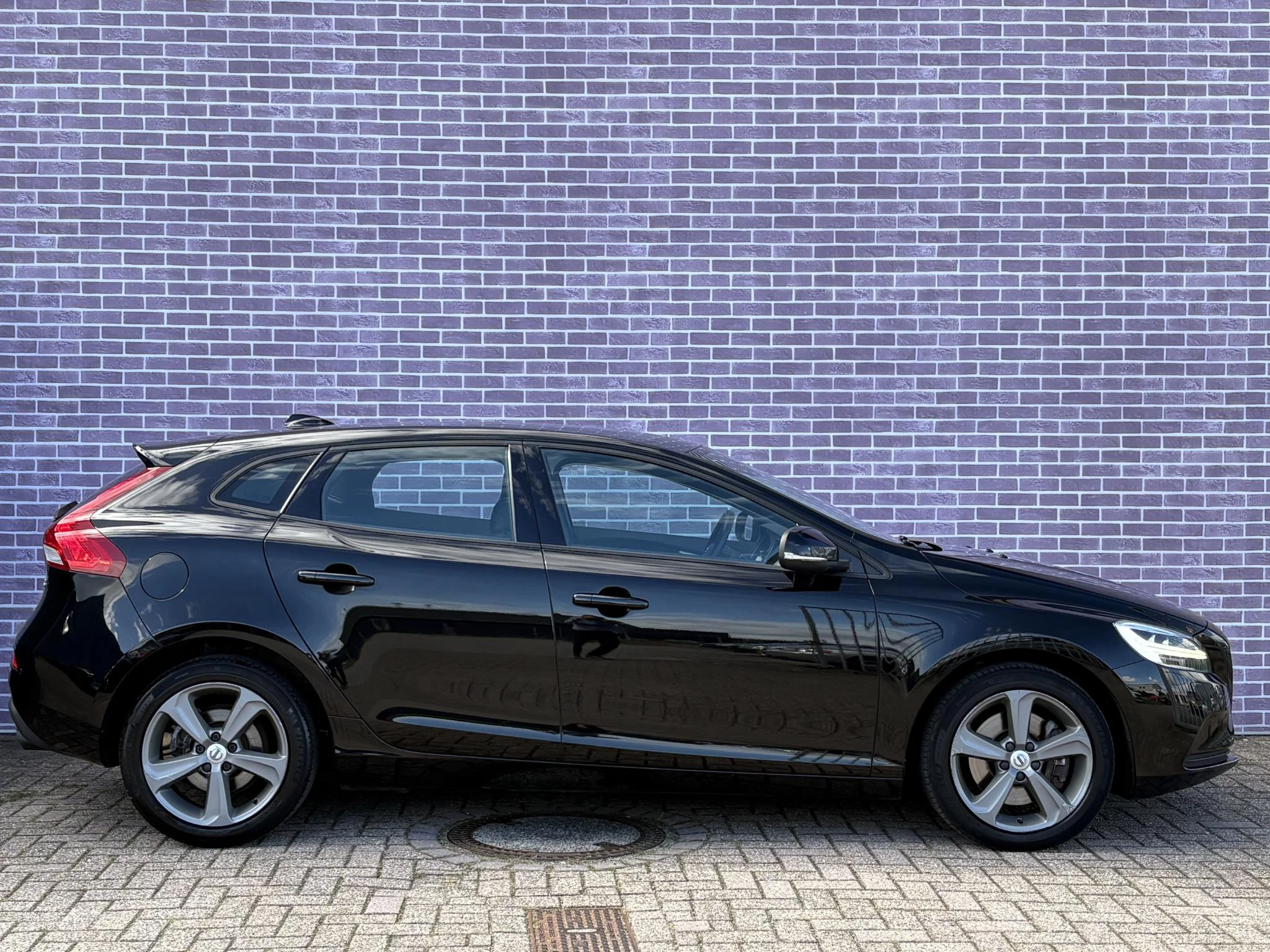 Hoofdafbeelding Volvo V40