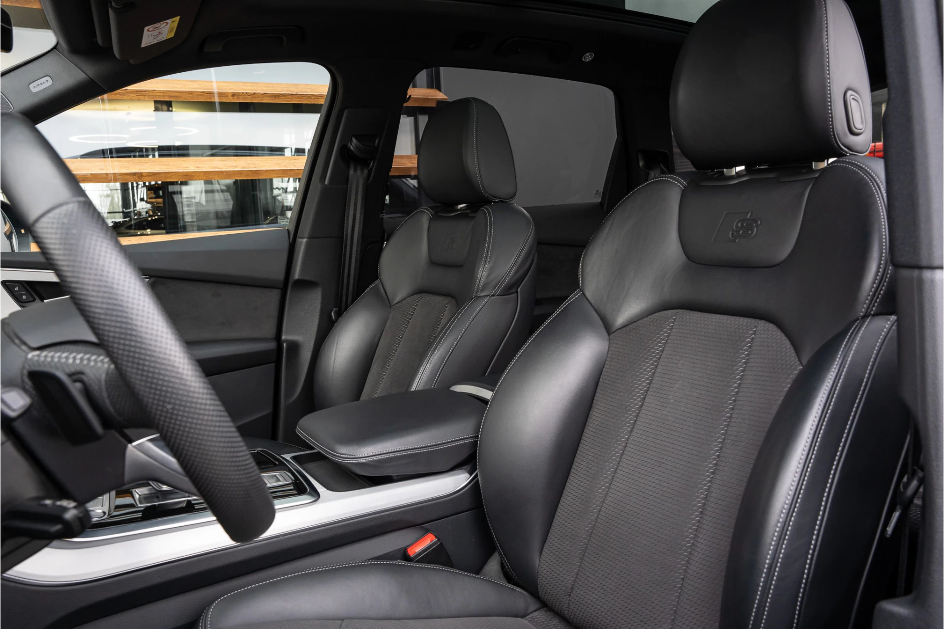 Hoofdafbeelding Audi Q7