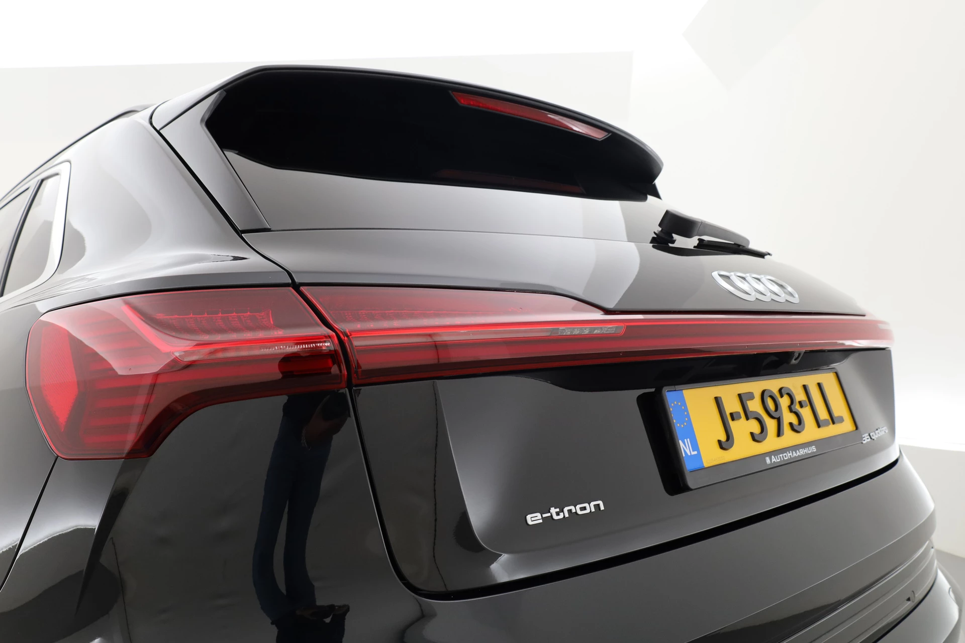 Hoofdafbeelding Audi e-tron