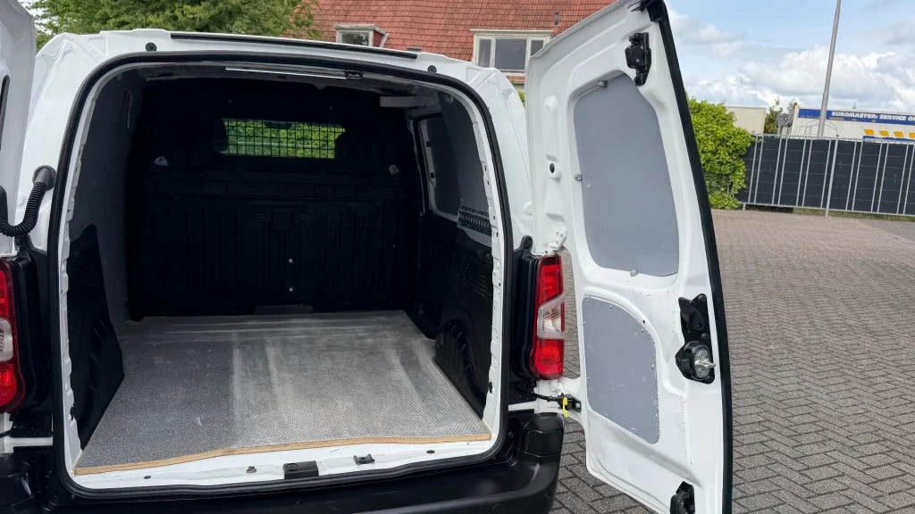 Hoofdafbeelding Peugeot Partner