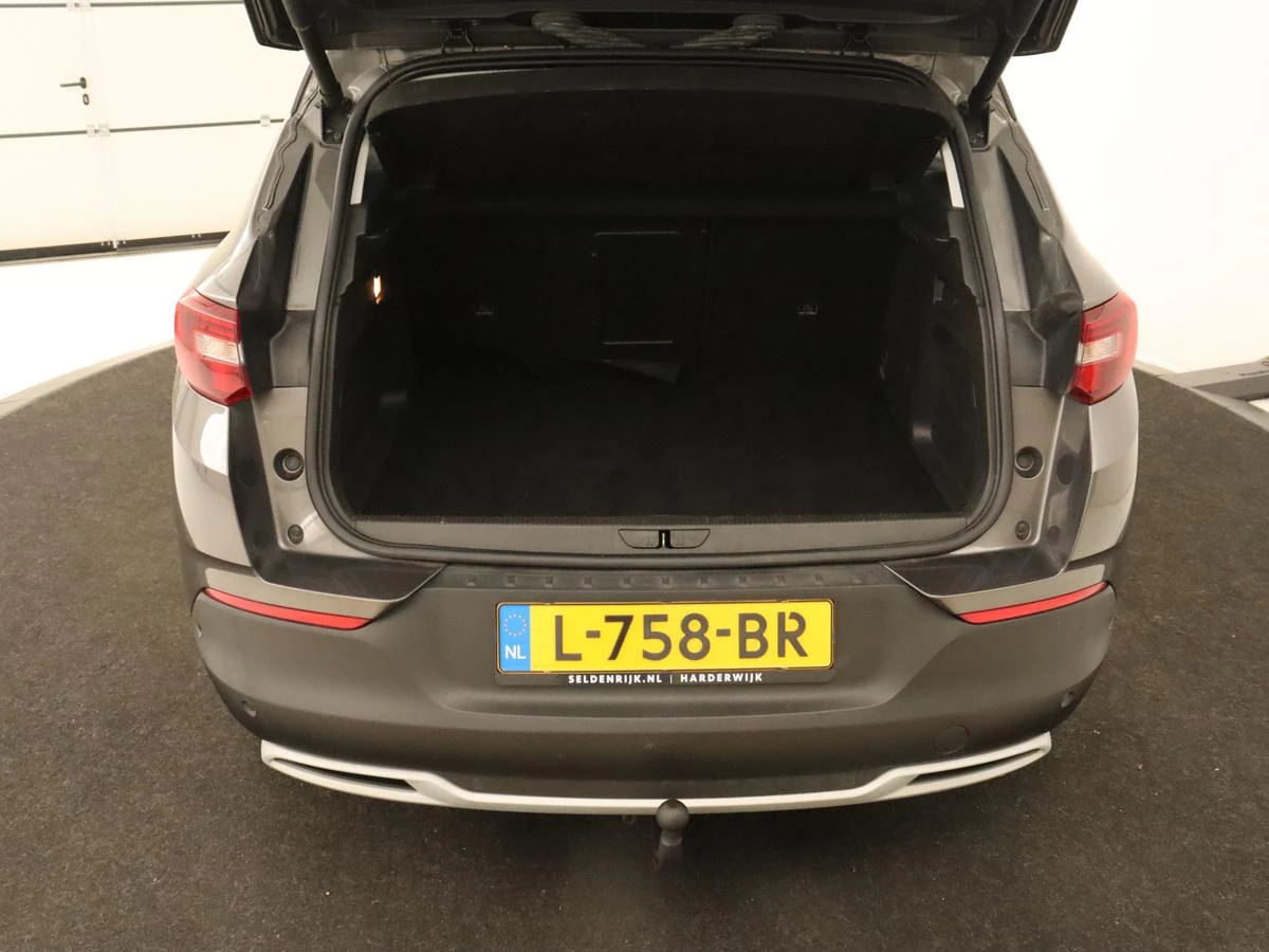 Hoofdafbeelding Opel Grandland X